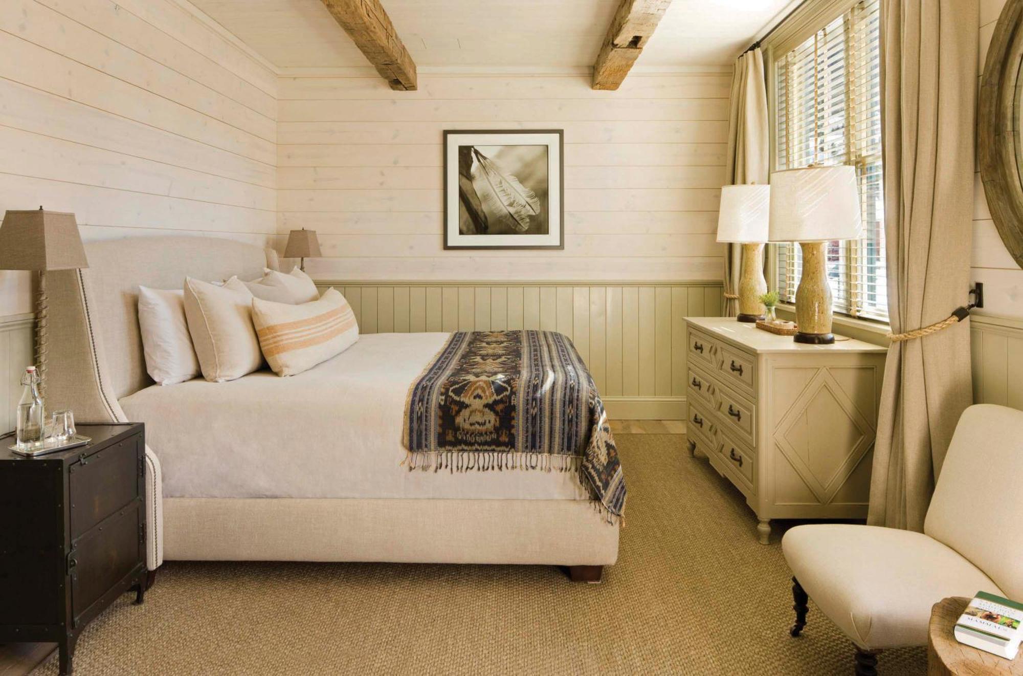 King Studio with Sofa Bed
