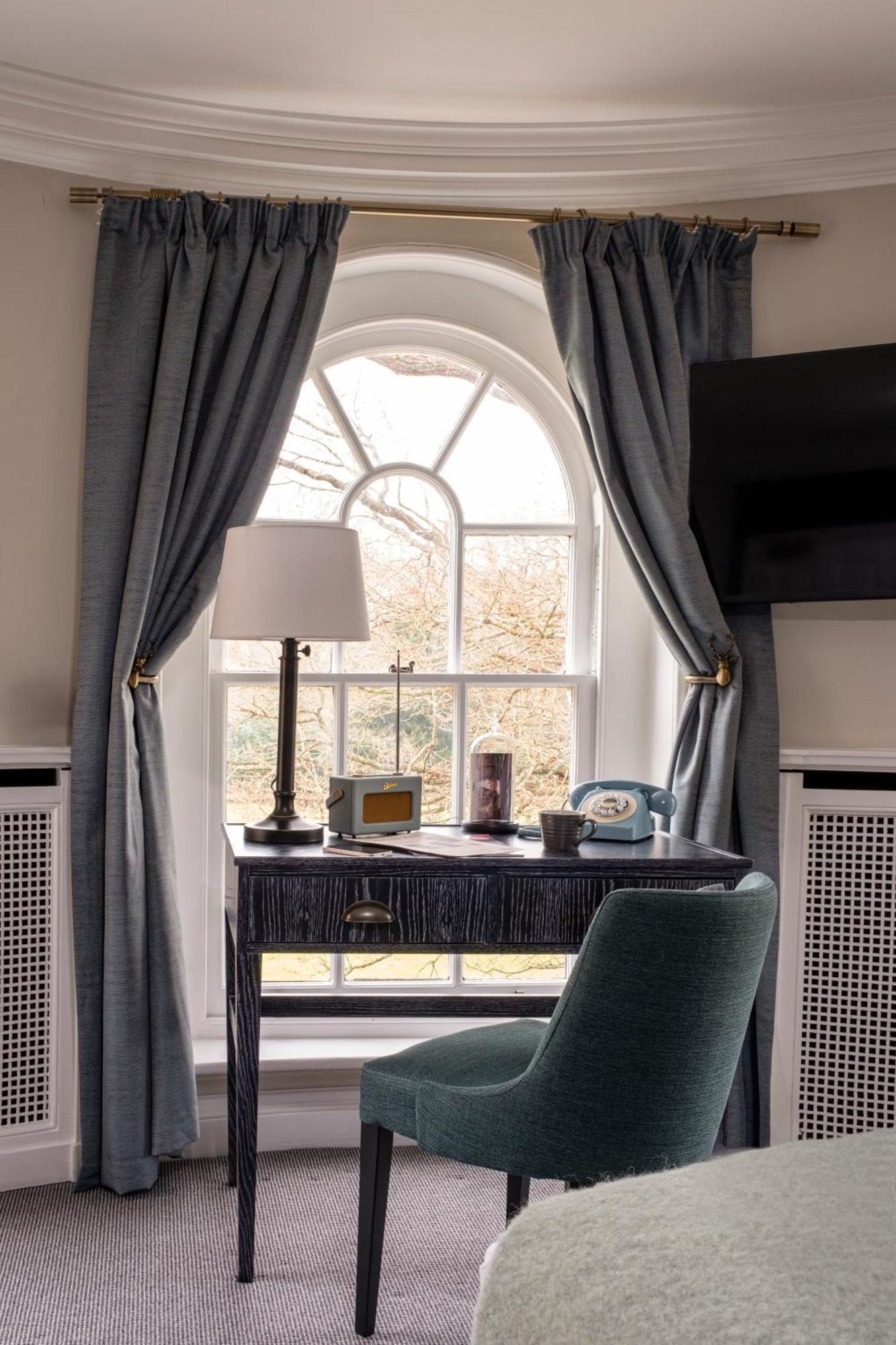 Mansion Canal View Junior Suite