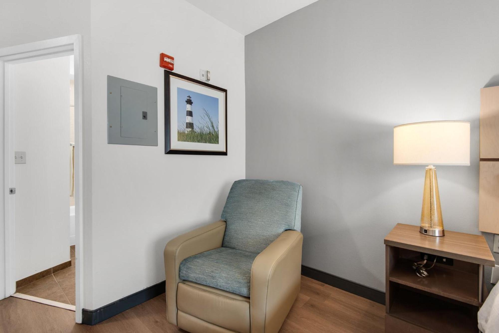Queen Studio Suite