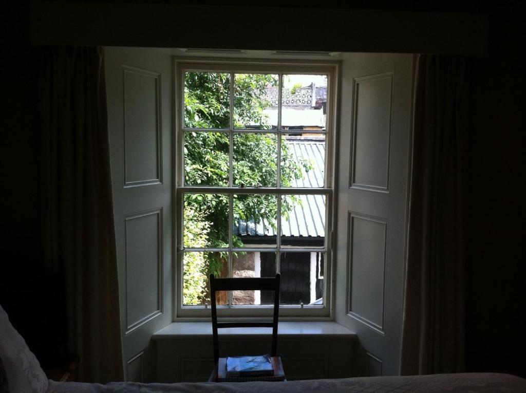 Double Room with Shared Bathroom