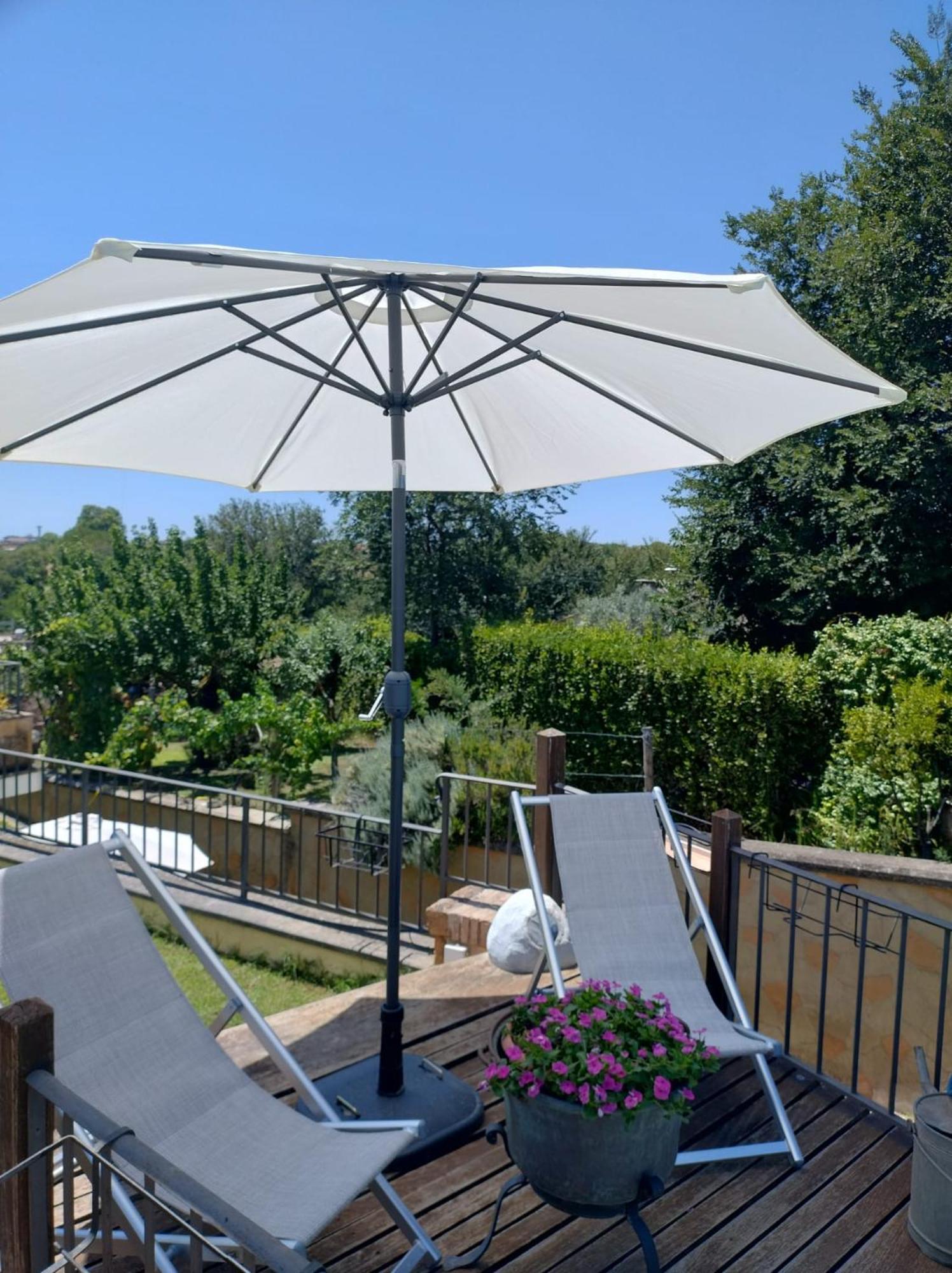 Queen Suite Pool View