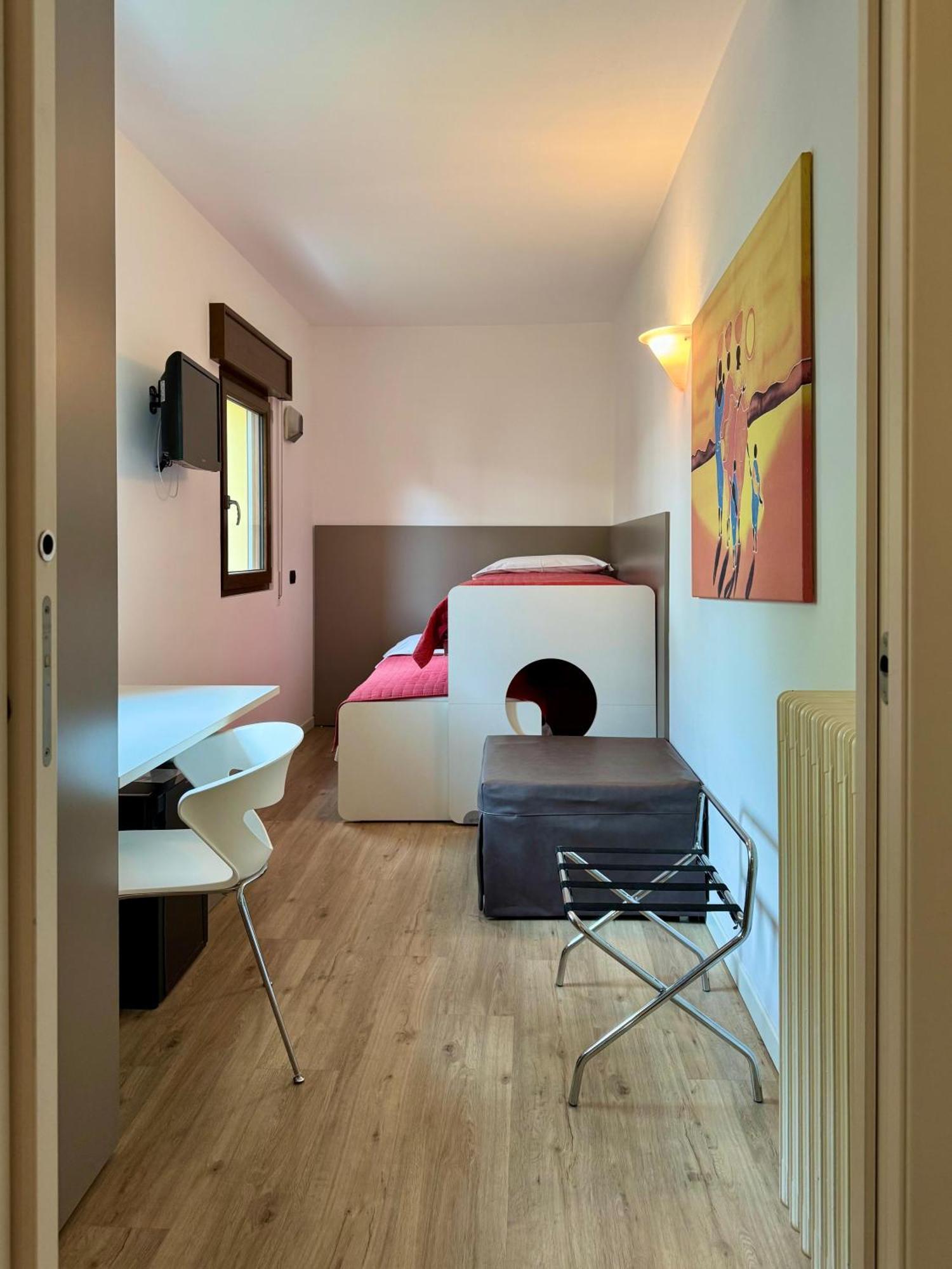 Double Room with Balcony (2 Adults + 1 Child)