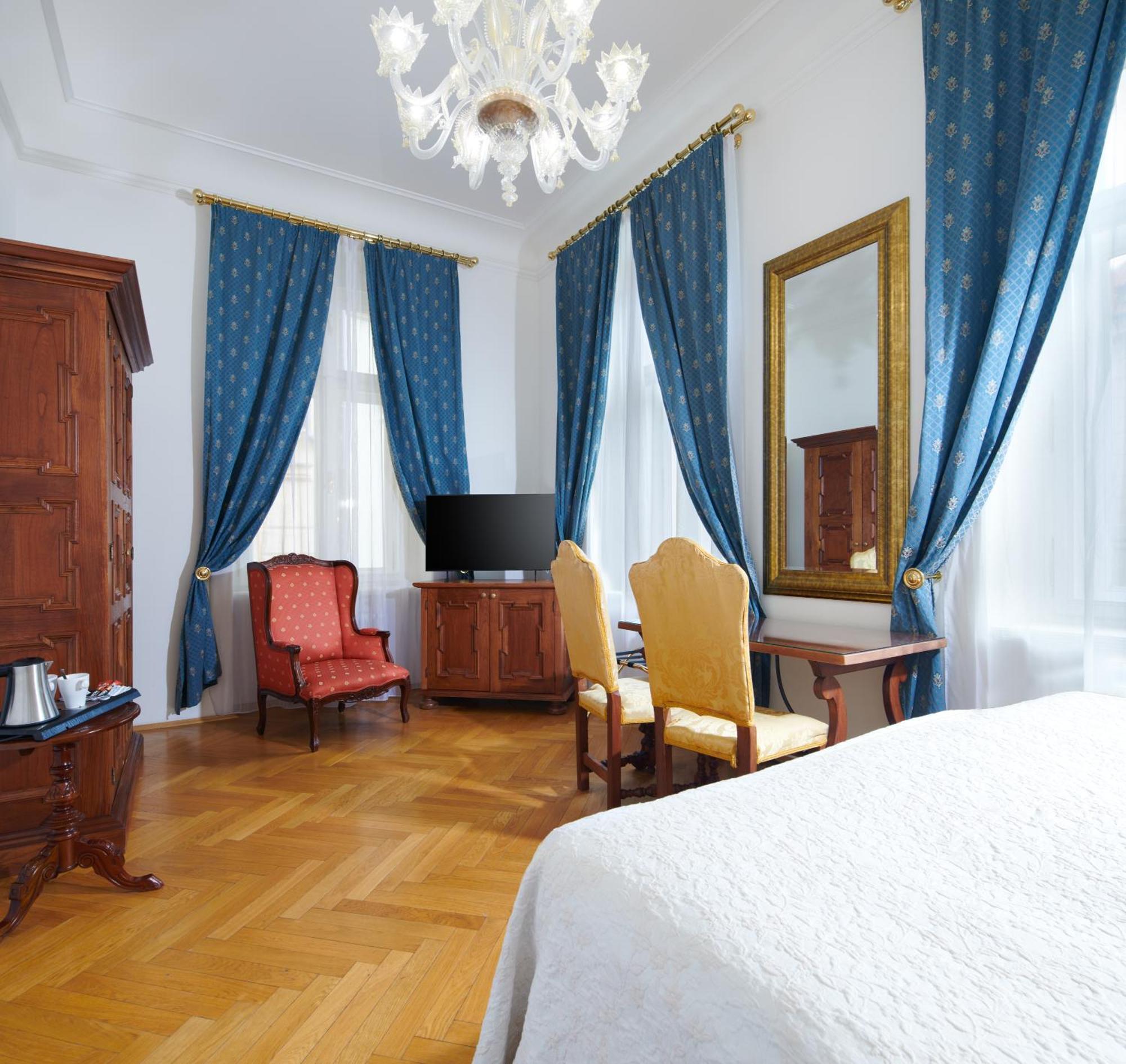Comfort Double or Twin Room
