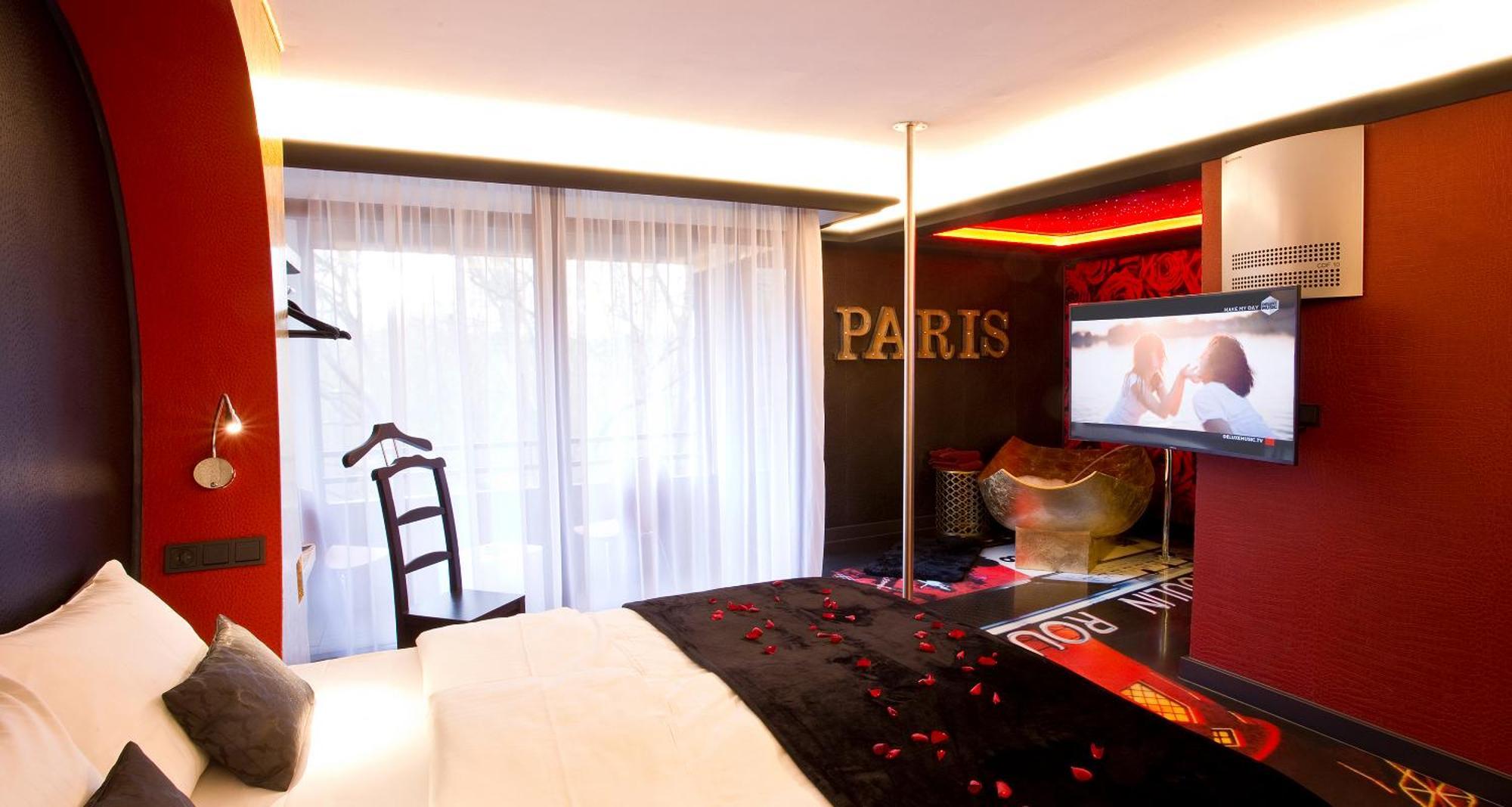 Suite Moulin Rouge