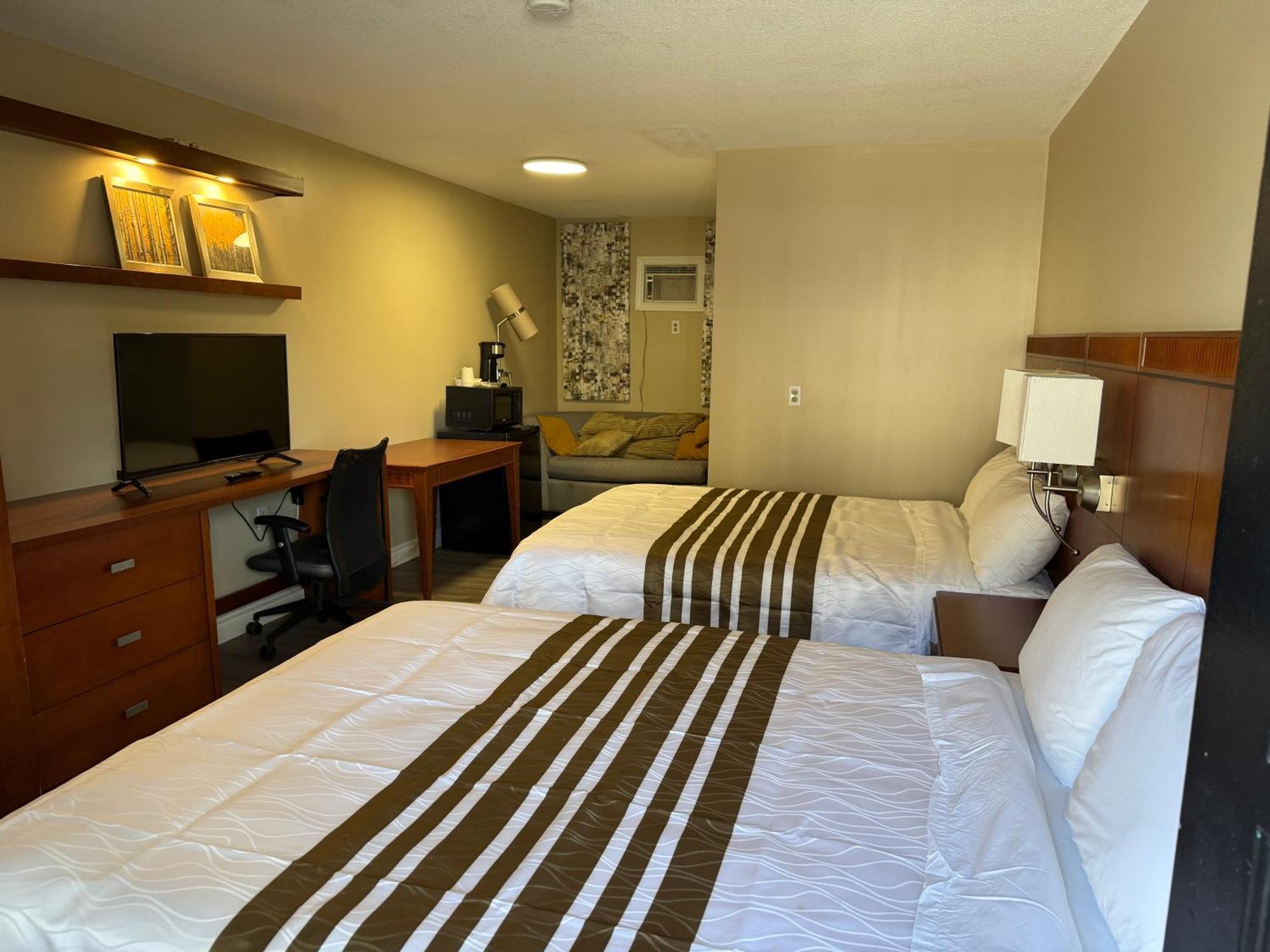 Queen Room