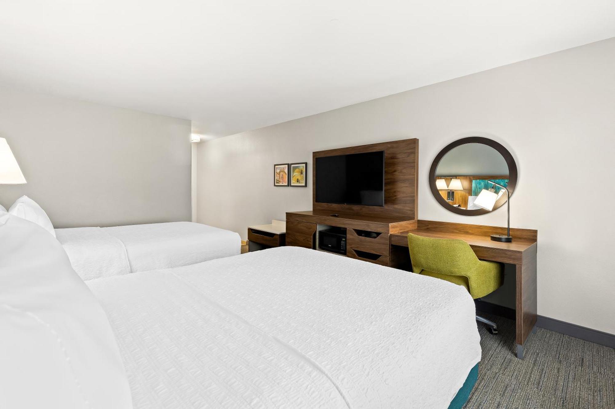 Room Two Queen Beds Non-Smoking