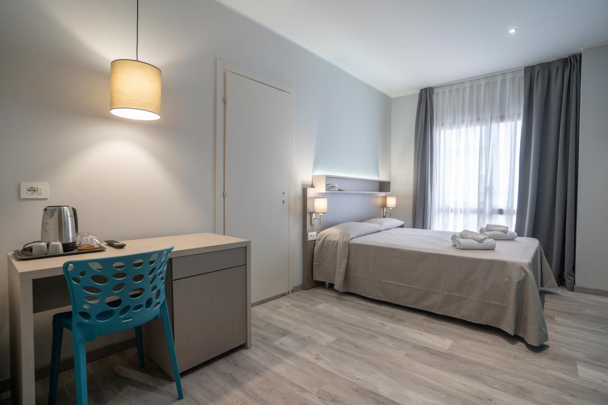 Double or Twin Room,1673992060:JPEG