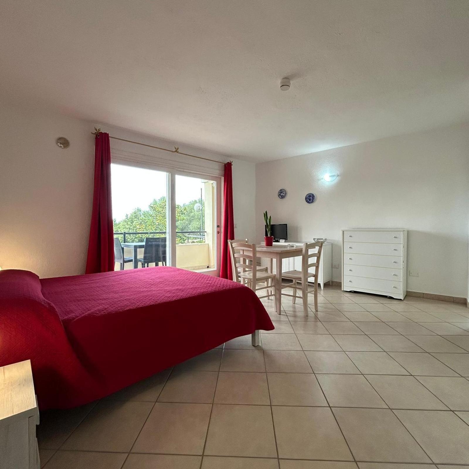 Studio with Sea View