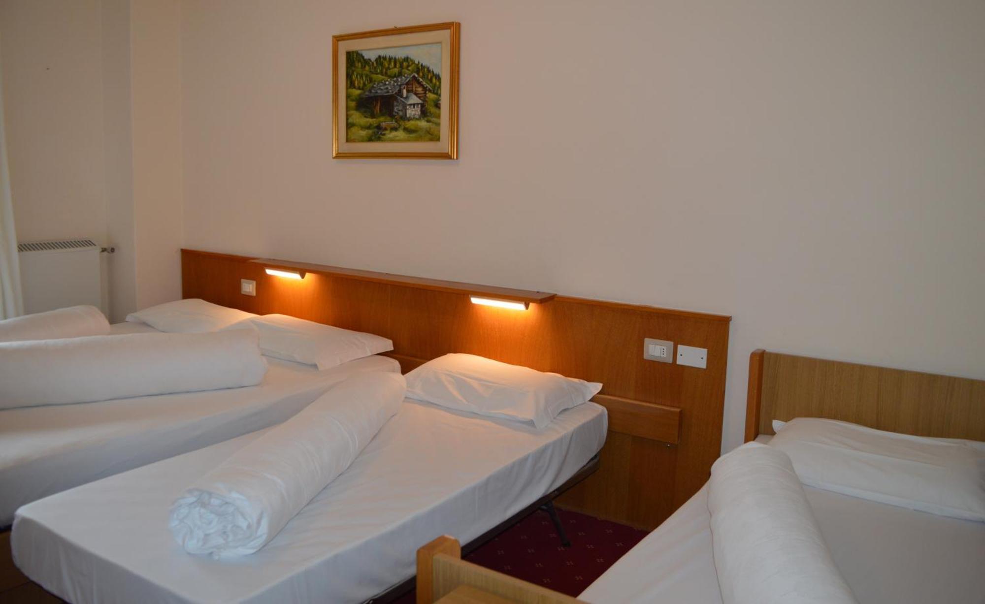 Standard Quadruple Room,1674766255:JPEG