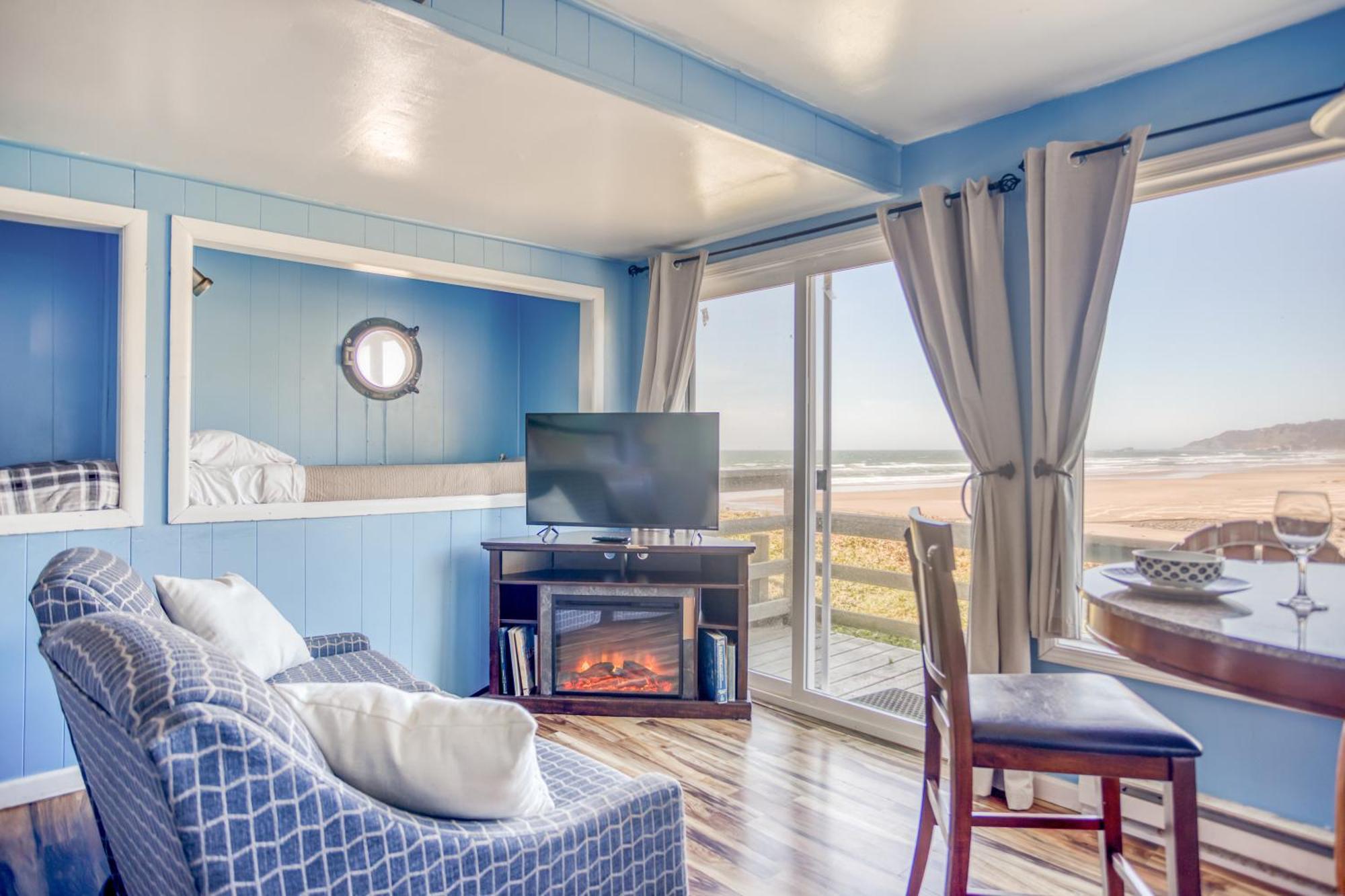 Nautical Room King Bed Bunk Beds