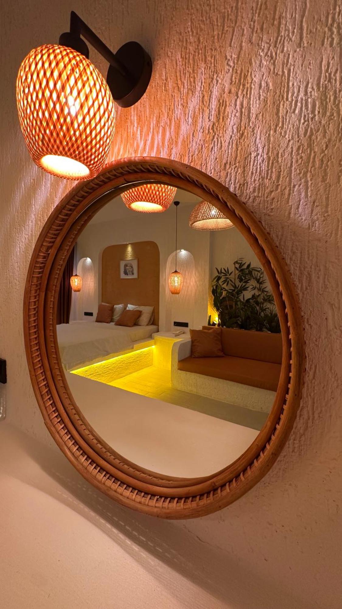 Deluxe Double or Twin Room Pool Access
