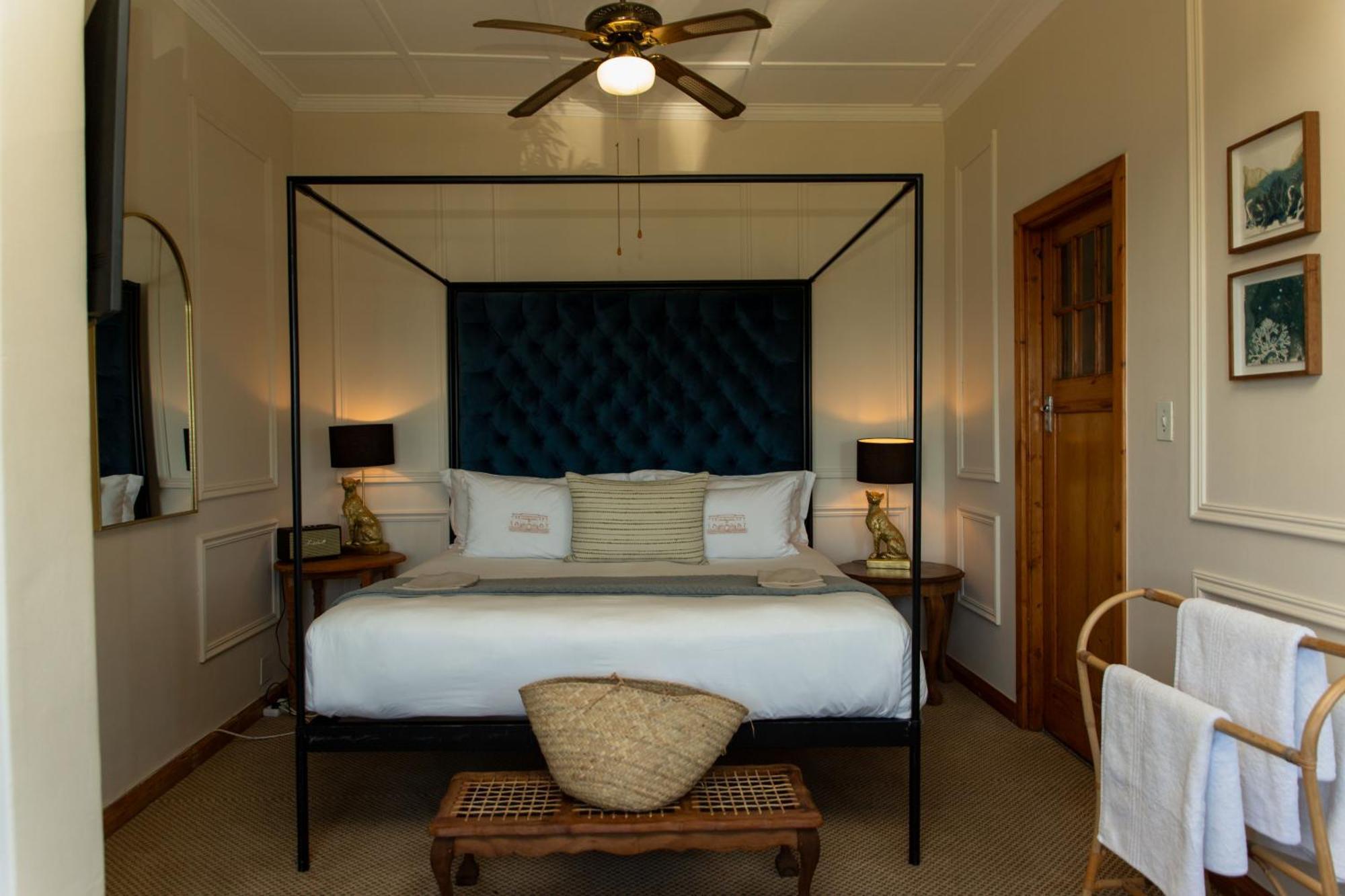 Superior Double or Twin Room with Sea View