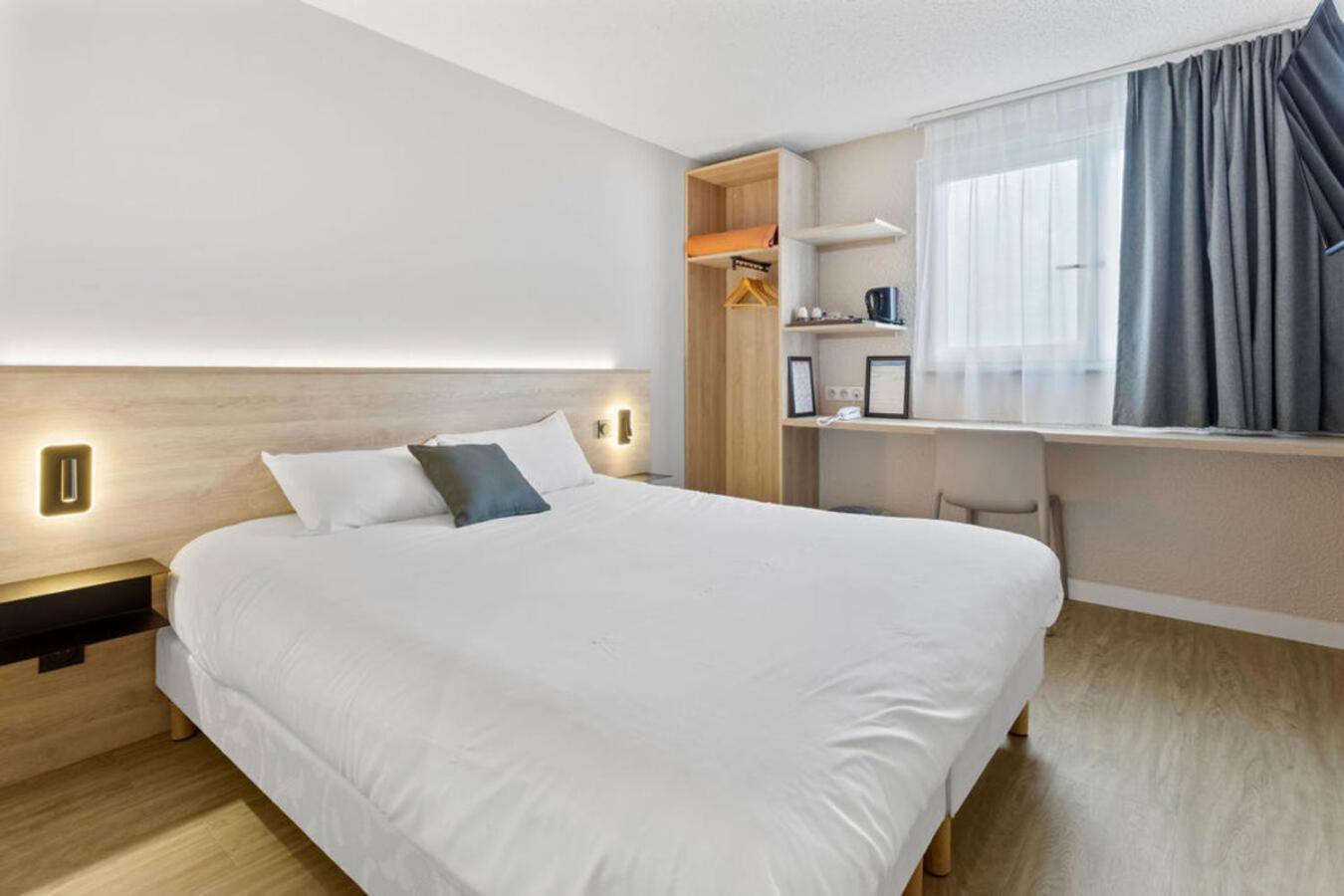 Double Room,1676727691:JPEG