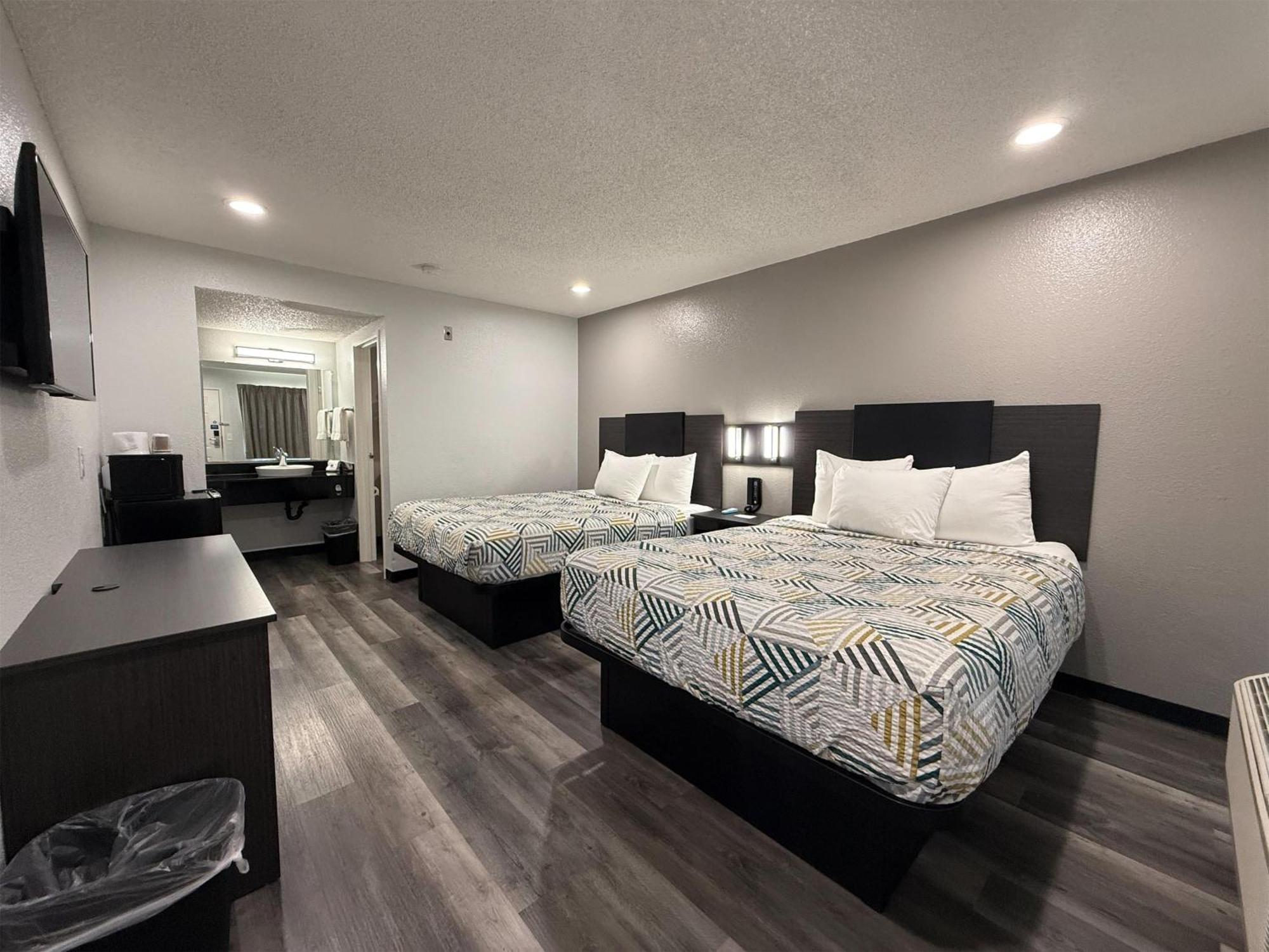 Quadruple Room Disability Access Non Smoking