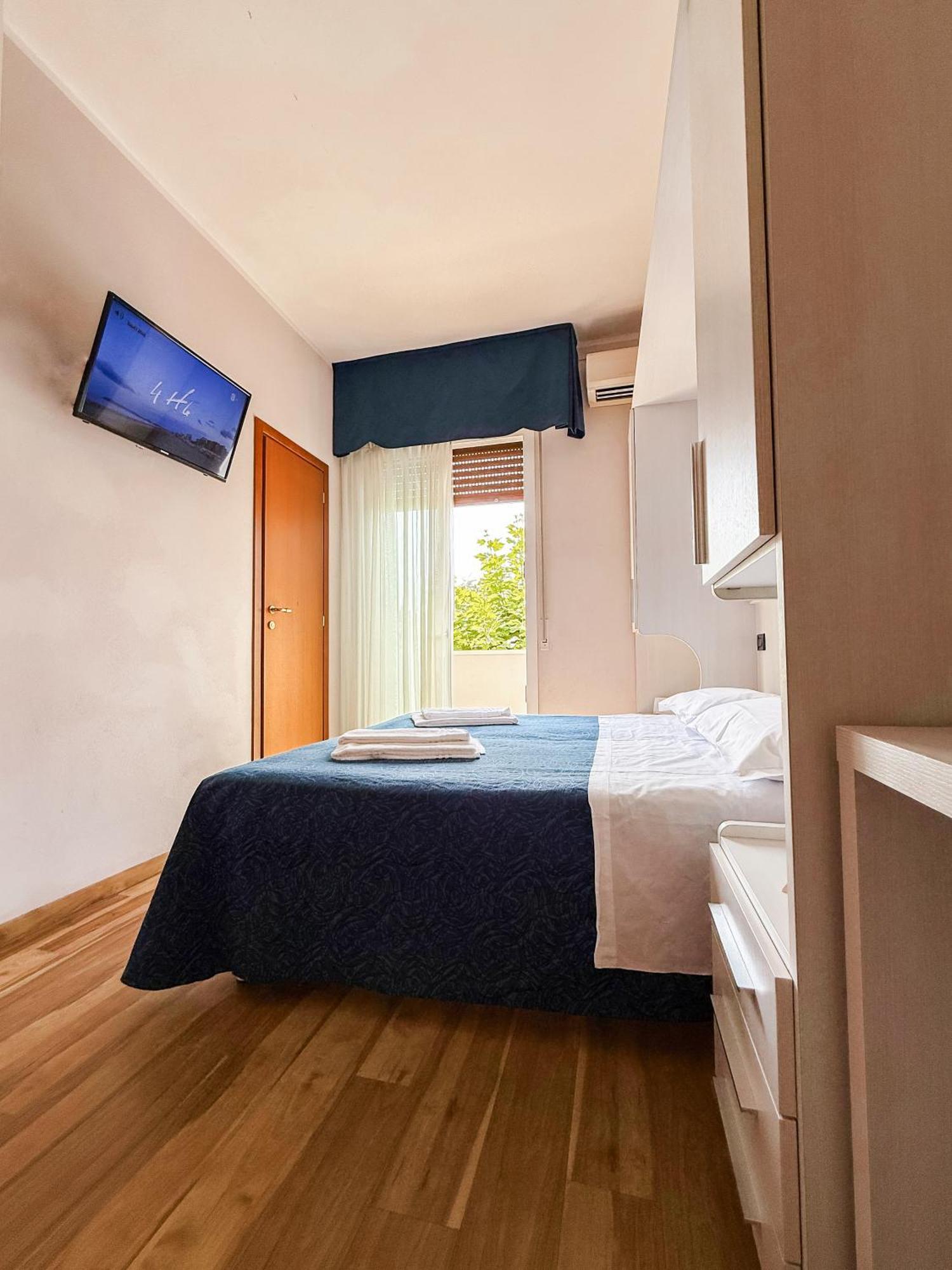 Superior Double or Twin Room Terrace,1676755977:JPEG