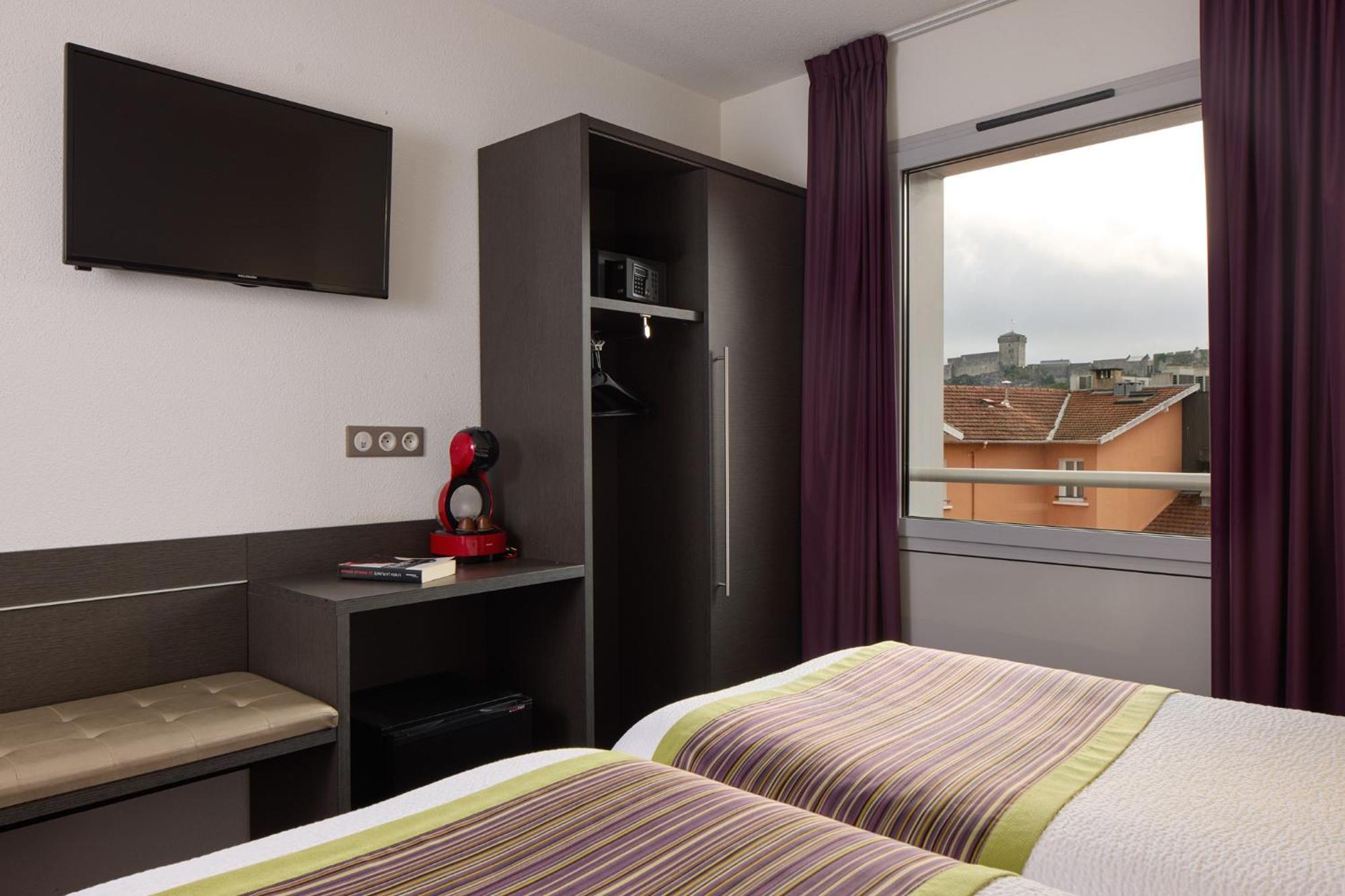 Classic Twin Room