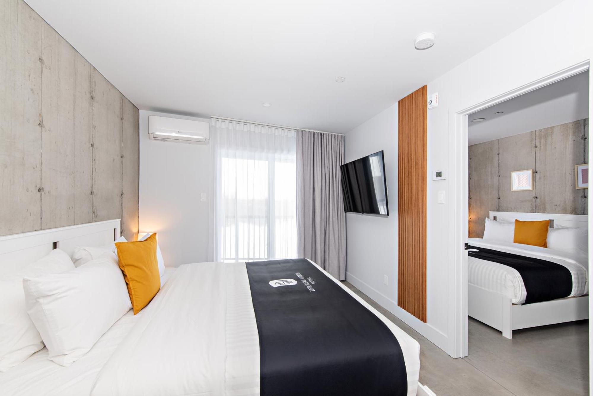 One-Bedroom Suite