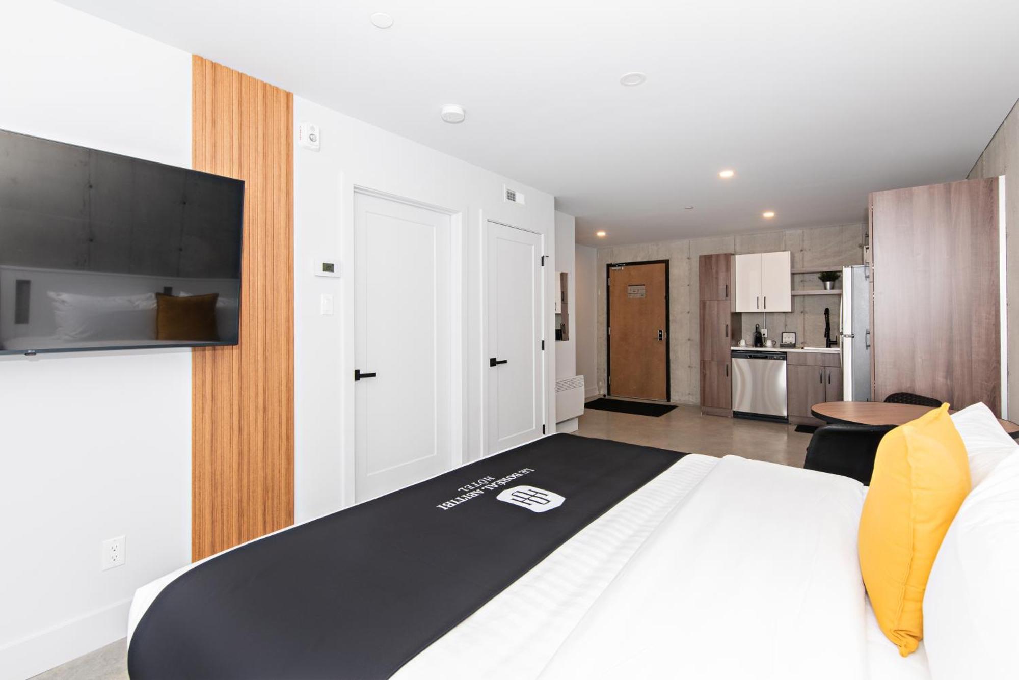 One-Bedroom Suite