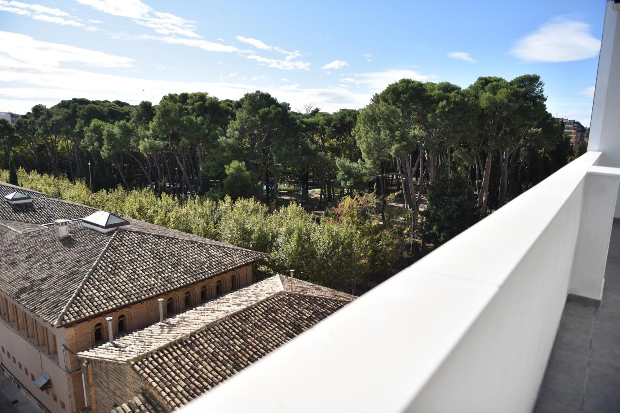 Double or Twin Room Terrace