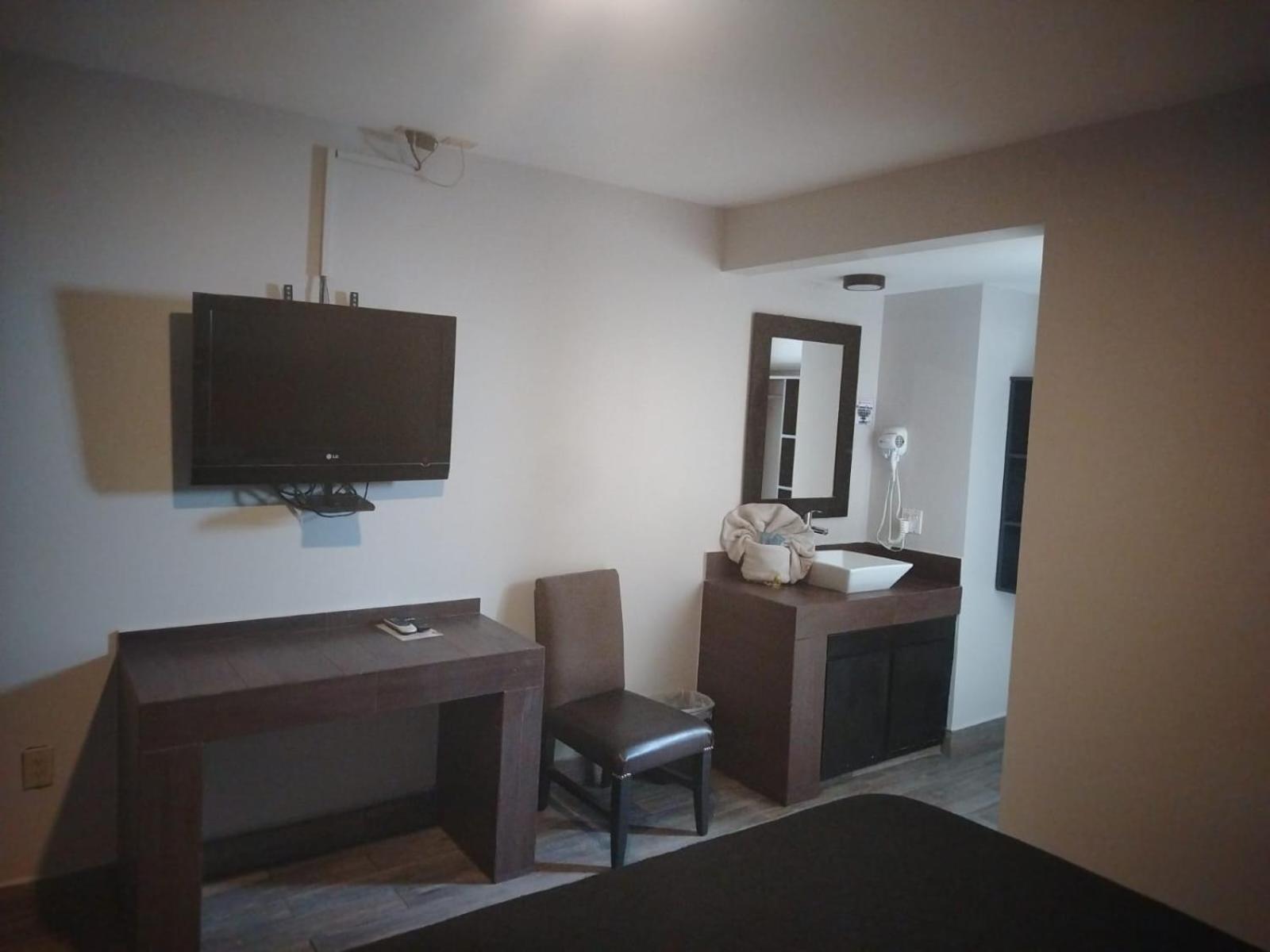 Queen Room