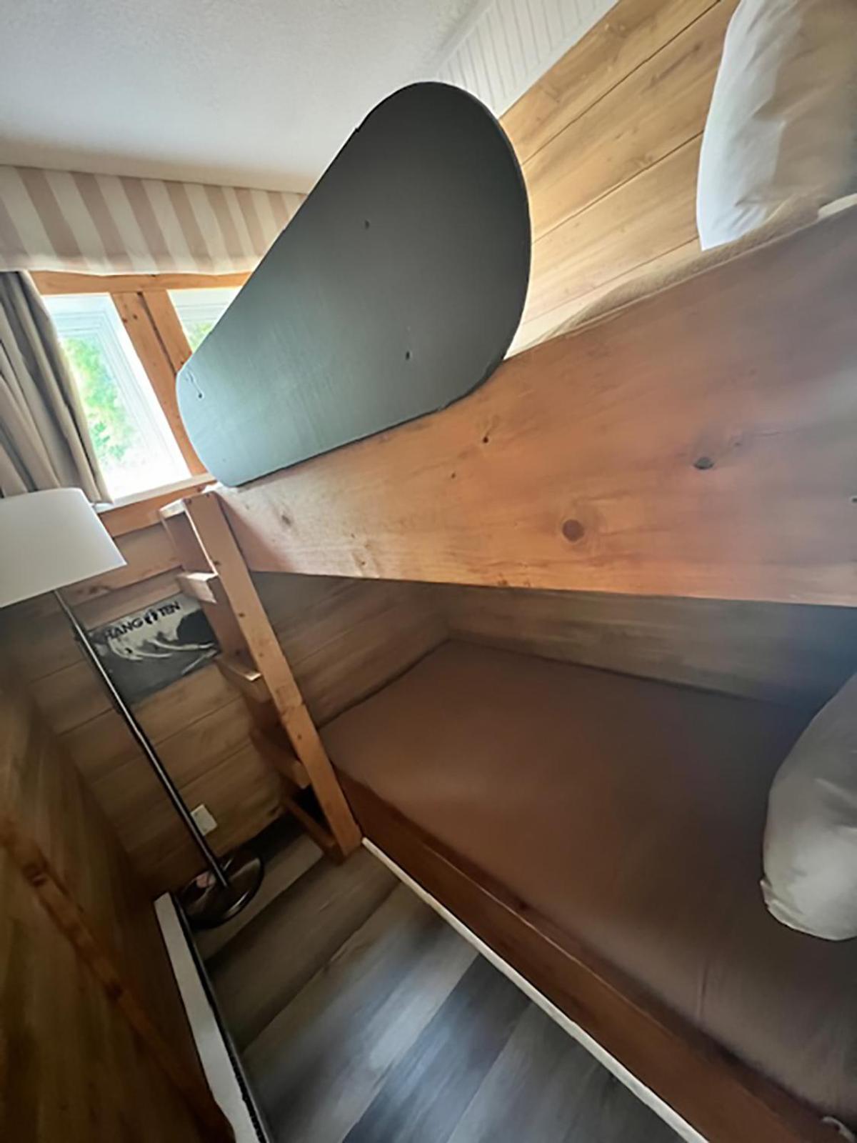 One-Bedroom Studio Kitchenette Patio Non-Smoking