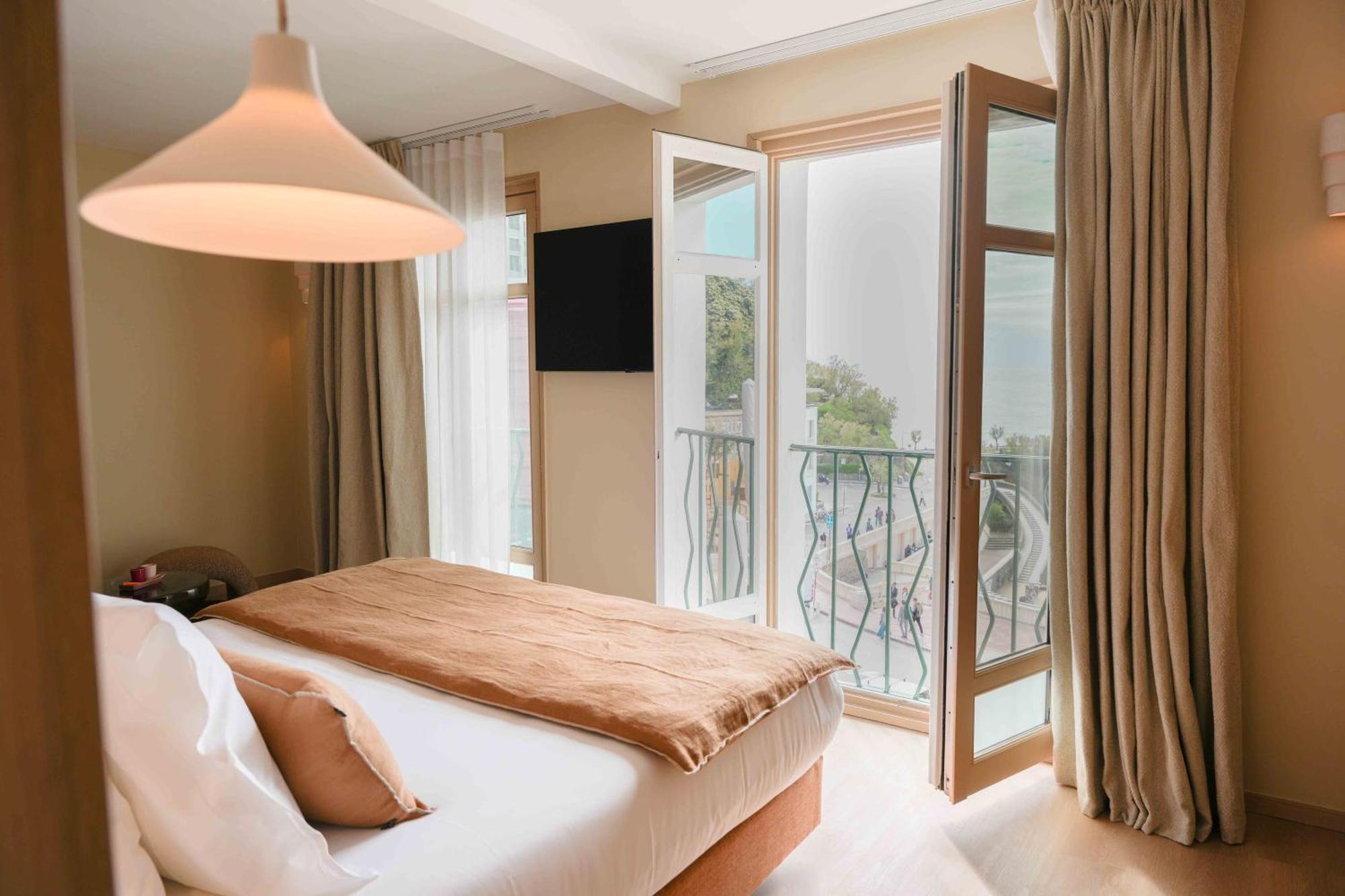 King Suite Ocean View,1679592174:JPEG