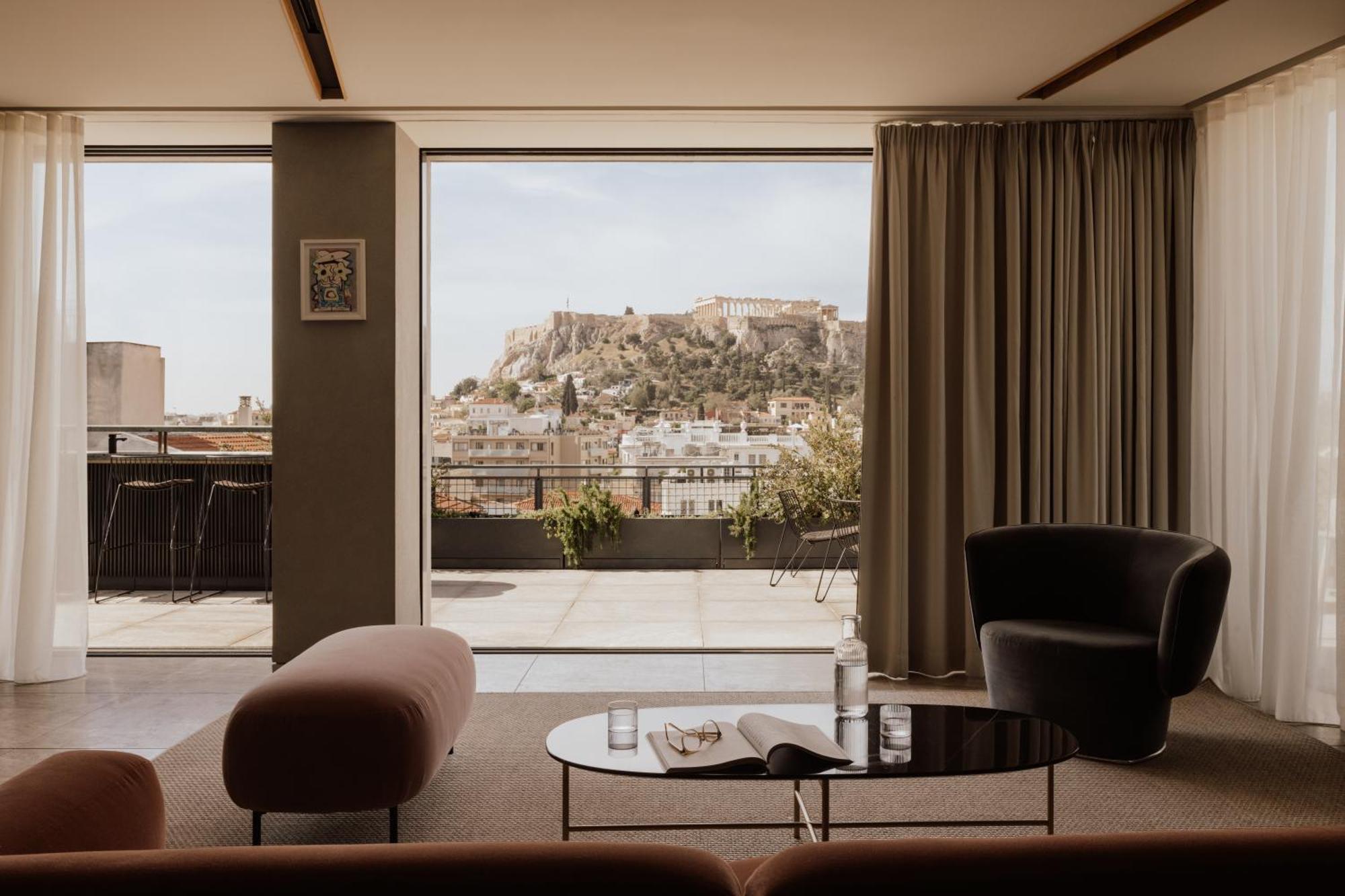 Penthouse Suite private swimming pool
