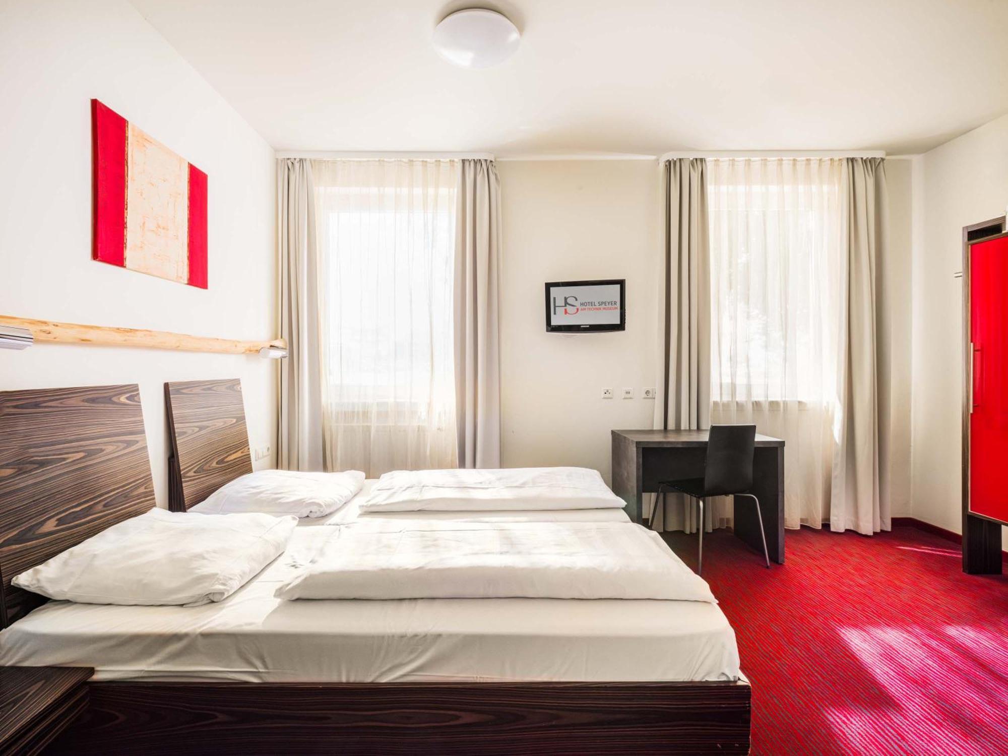 Classic Twin Room