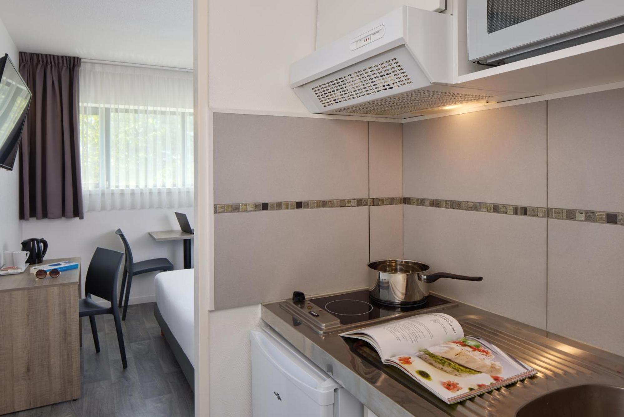 Twin Studio Apartment,1681715896:JPEG