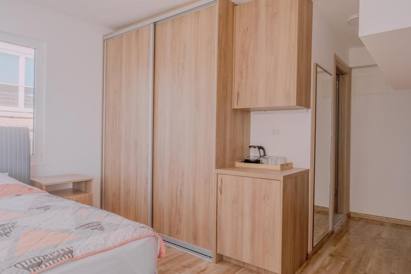 Deluxe Triple Room Sea View