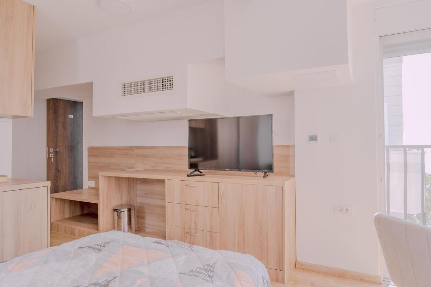 Deluxe Triple Room Sea View