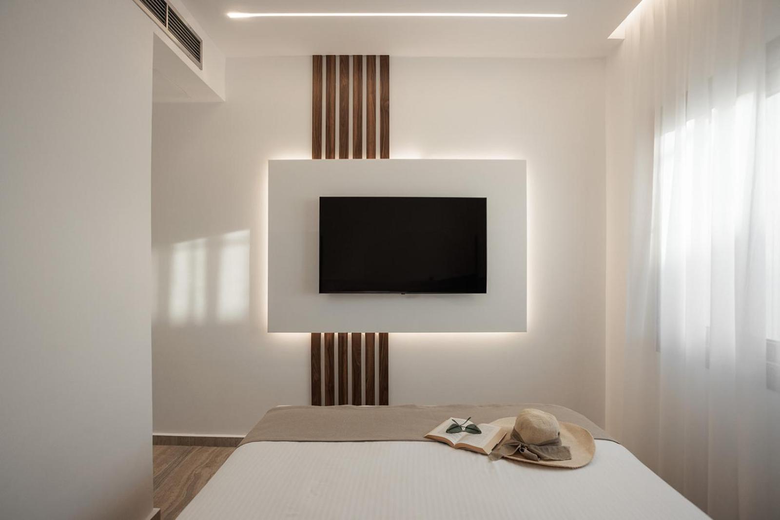 Standard Double or Twin Room,1685069407:JPEG
