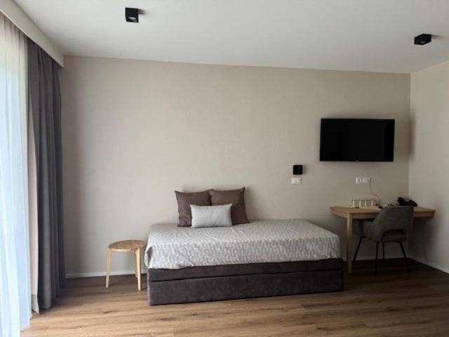 Quadruple Room,1686445459:JPEG