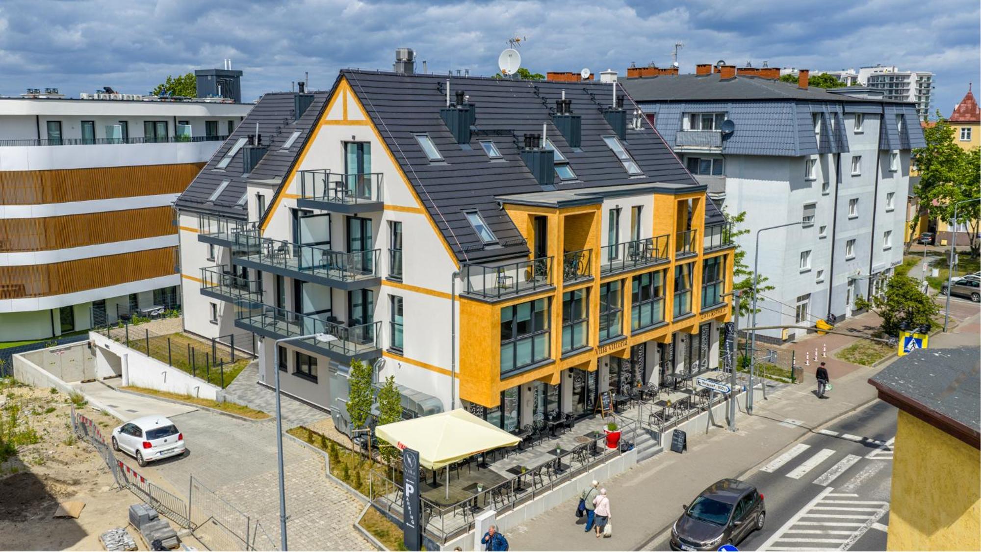 Studio Apartment Balcony