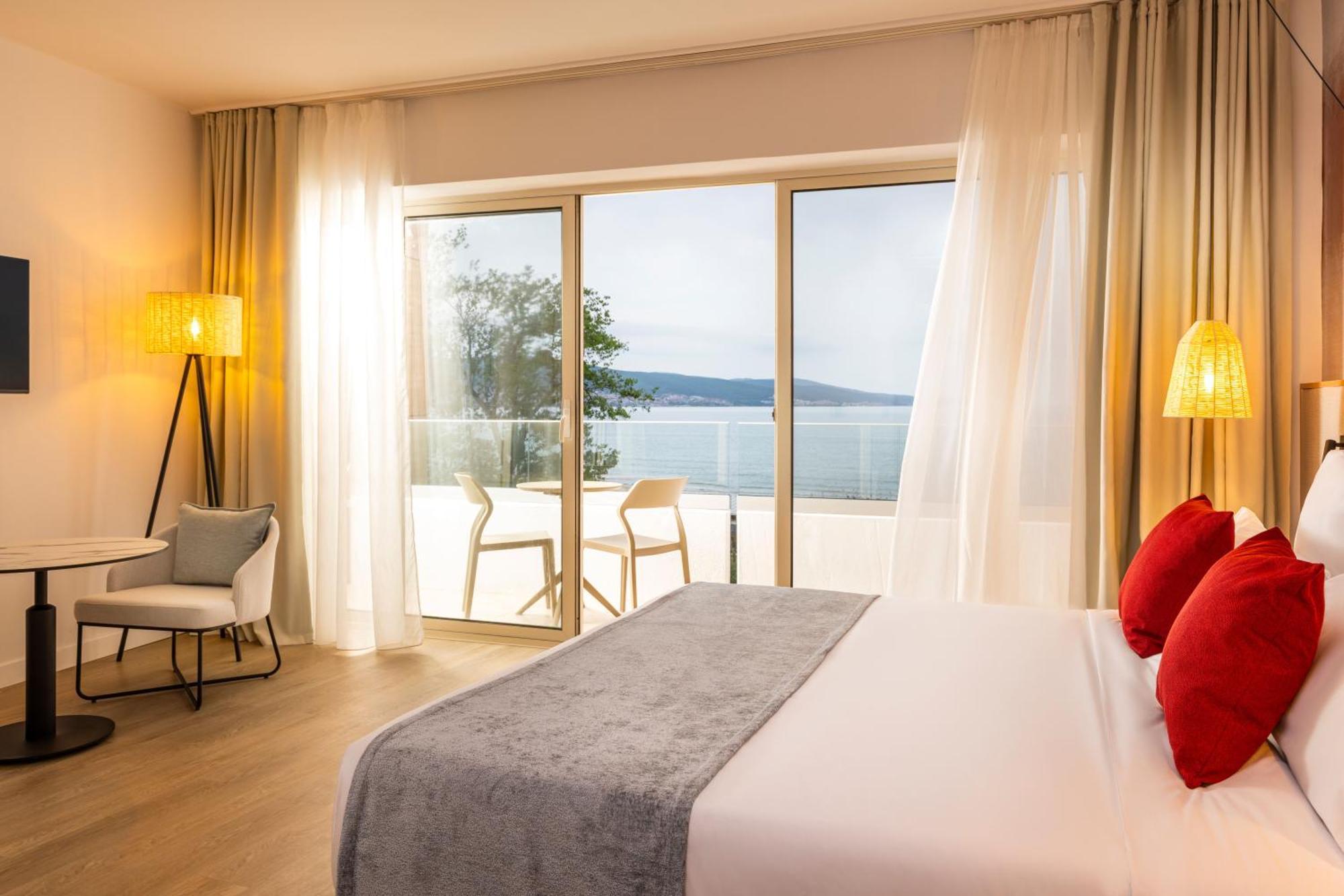 My Favorite Club Suite One Bedroom Frontal Sea View