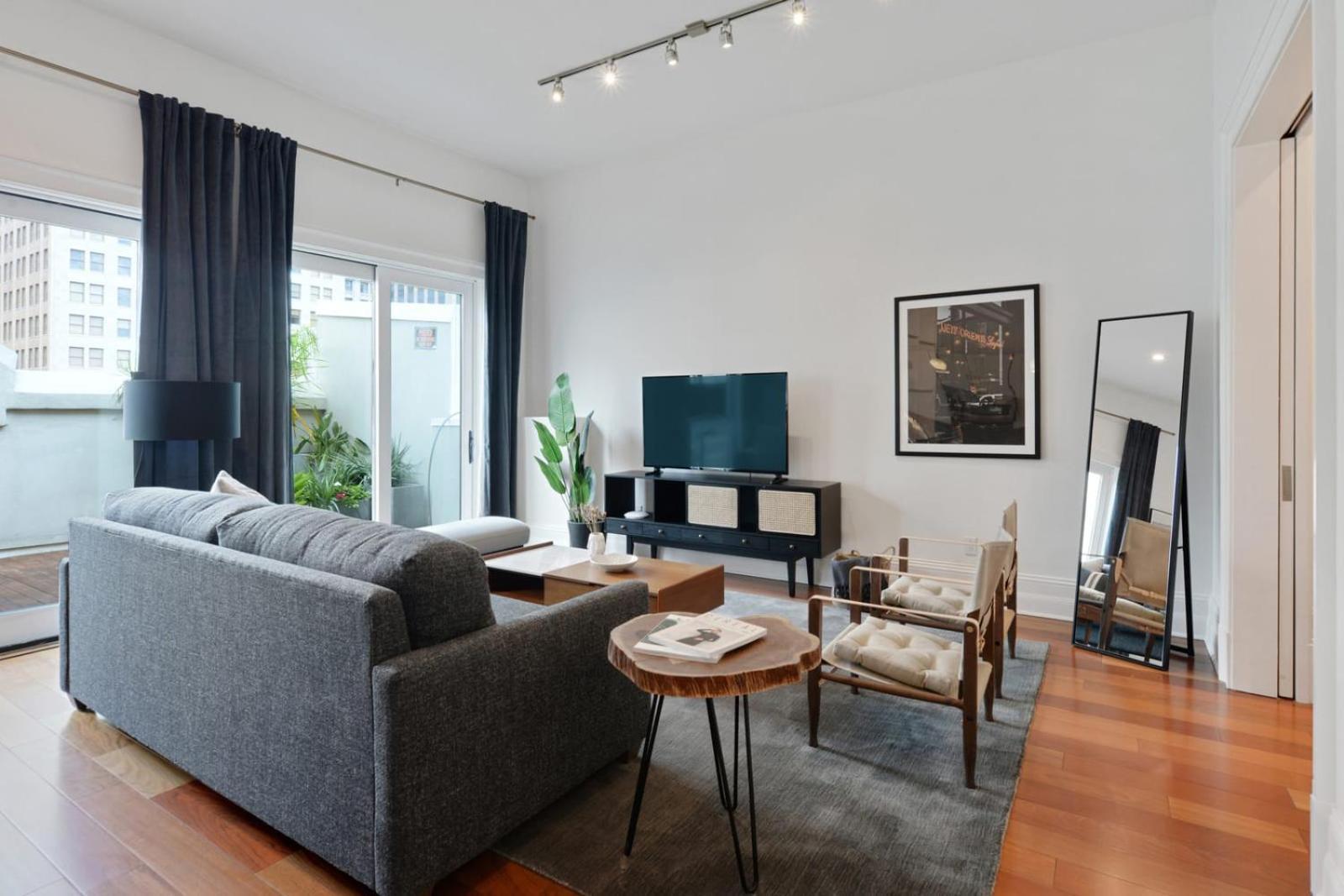 Two-Bedroom Deluxe Apartment