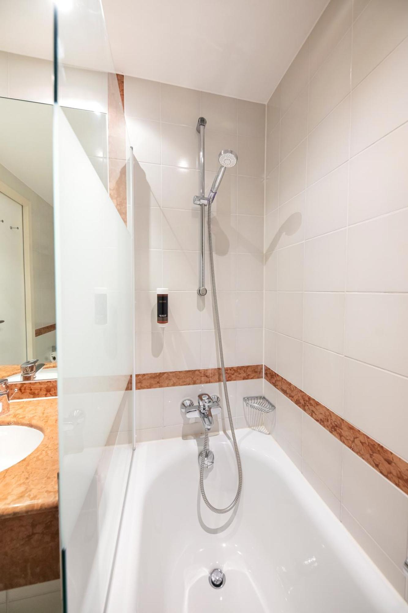 Economy Single Room