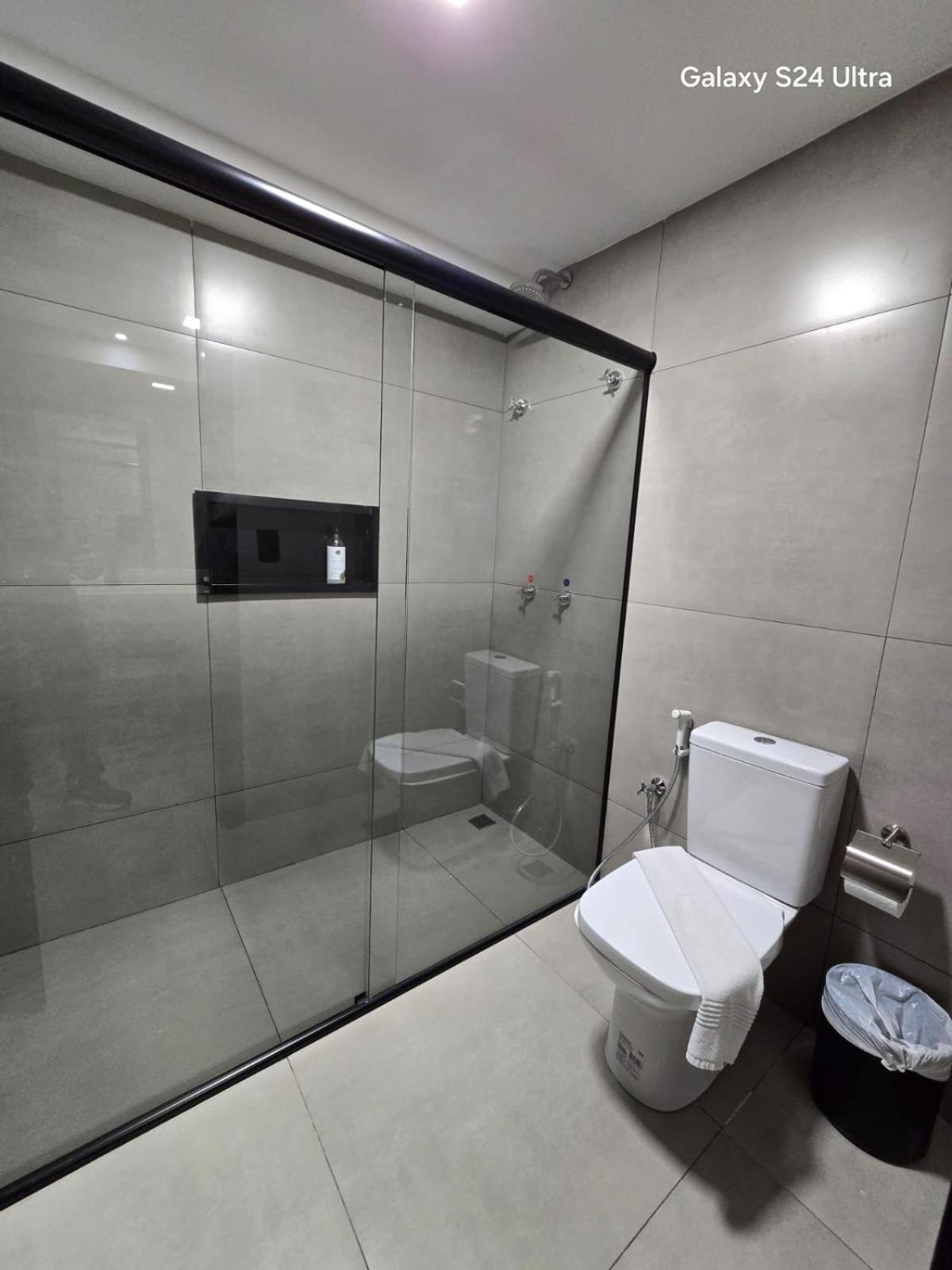 Quarto Quádruplo Luxo