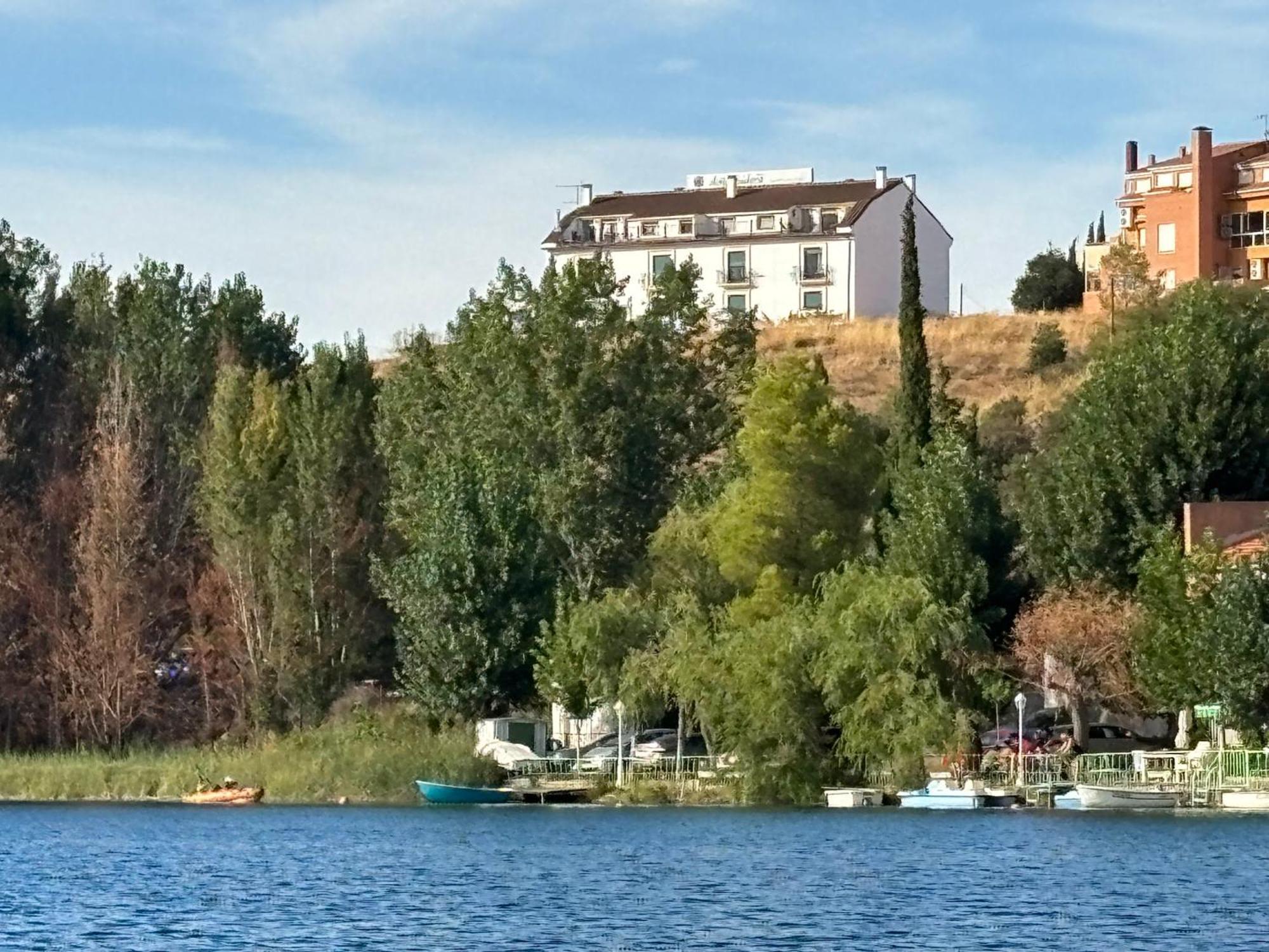 Double or Twin Room Lagoon View