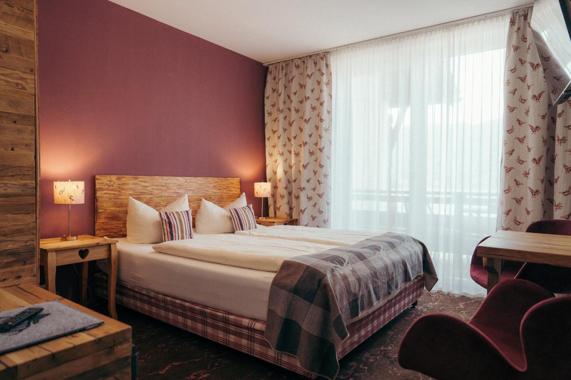 Deluxe Double Room Side Sea View