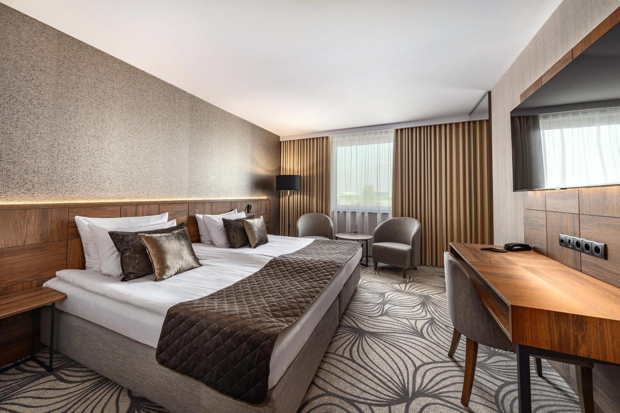Comfort Double or Twin Room