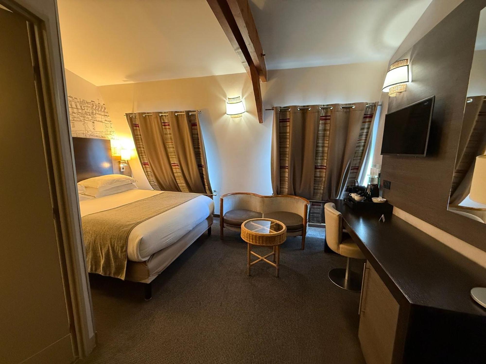 Standard King Room