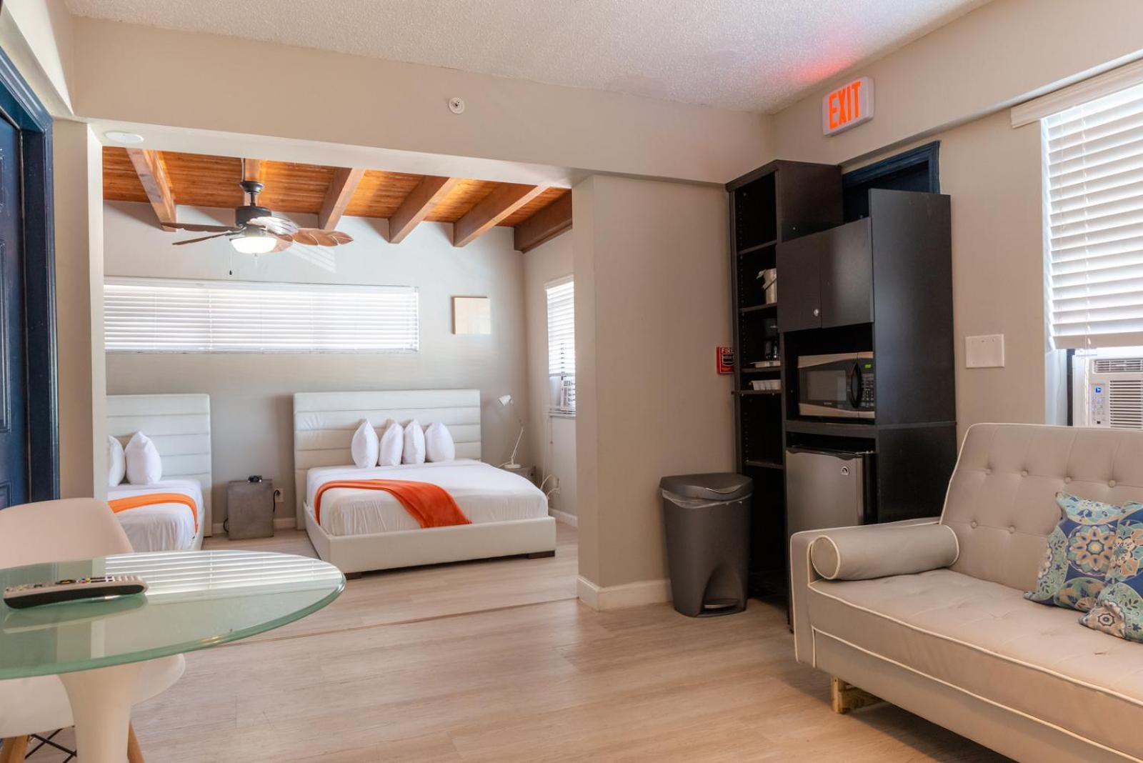 One Bedroom Double Queen Suite