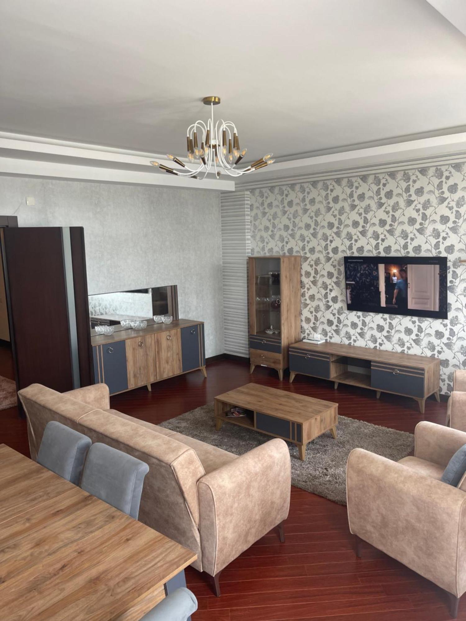 One-Bedroom Apartment Park View