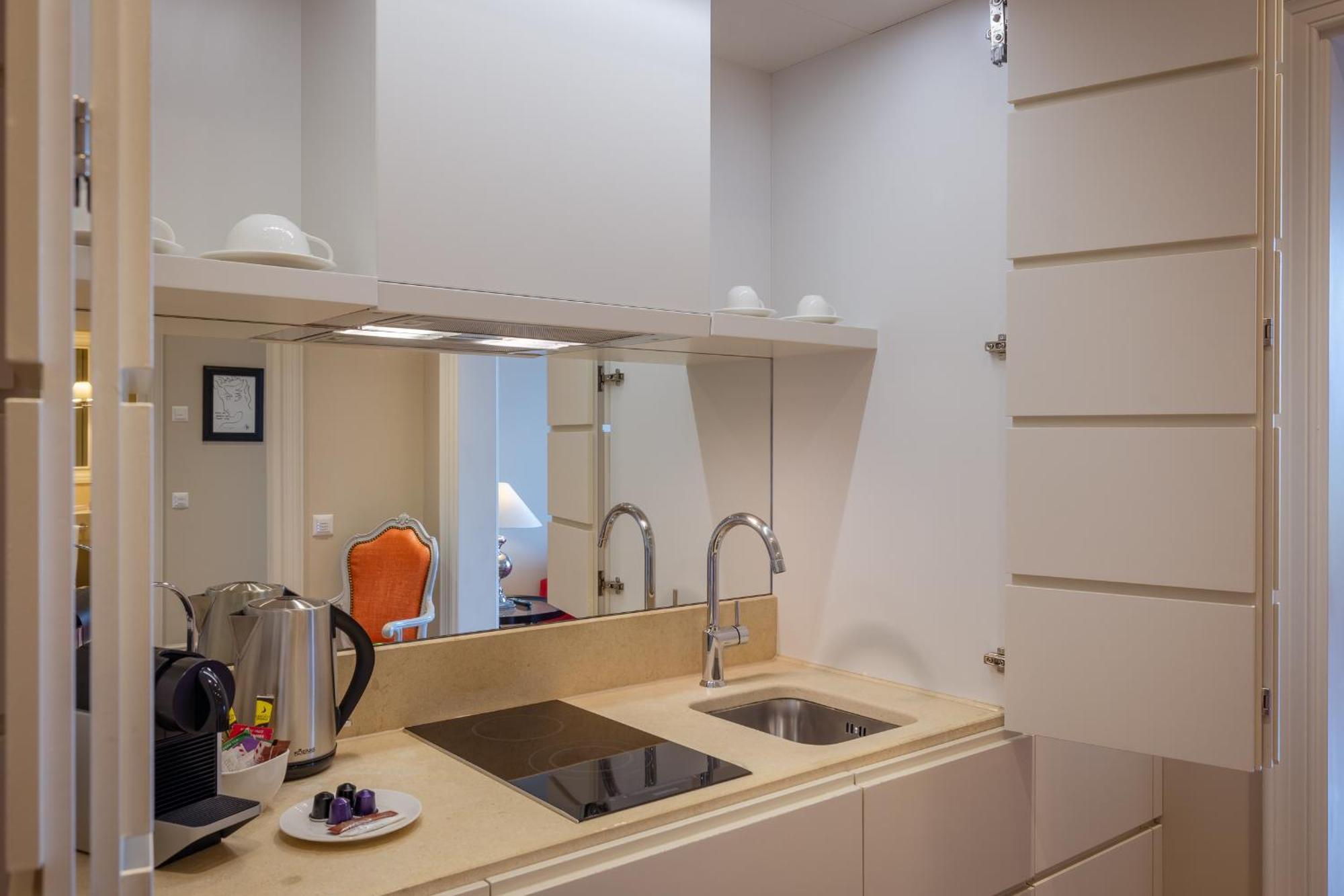 Deluxe Suite Spa Access