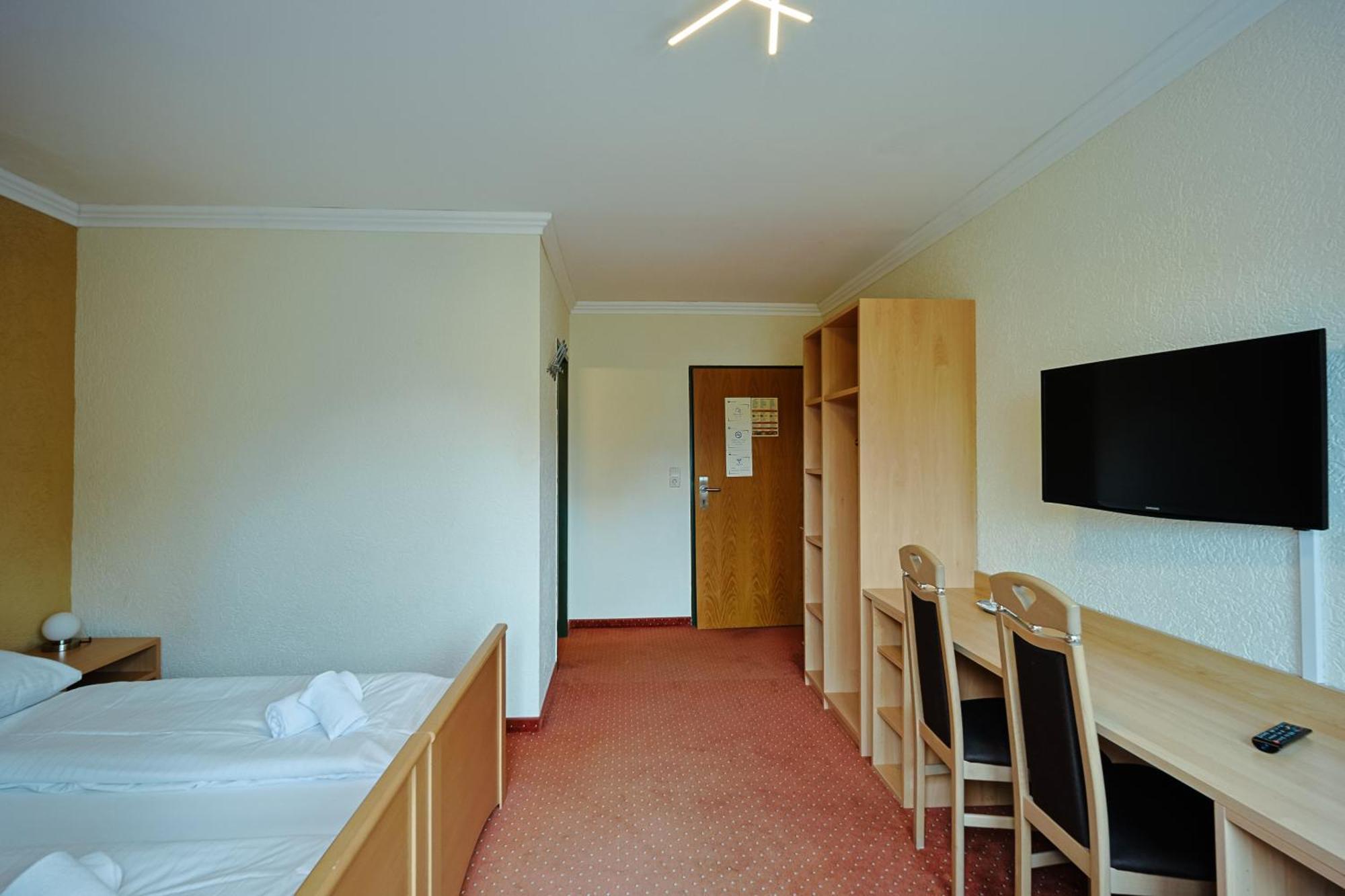 Double or Twin Room Comfort