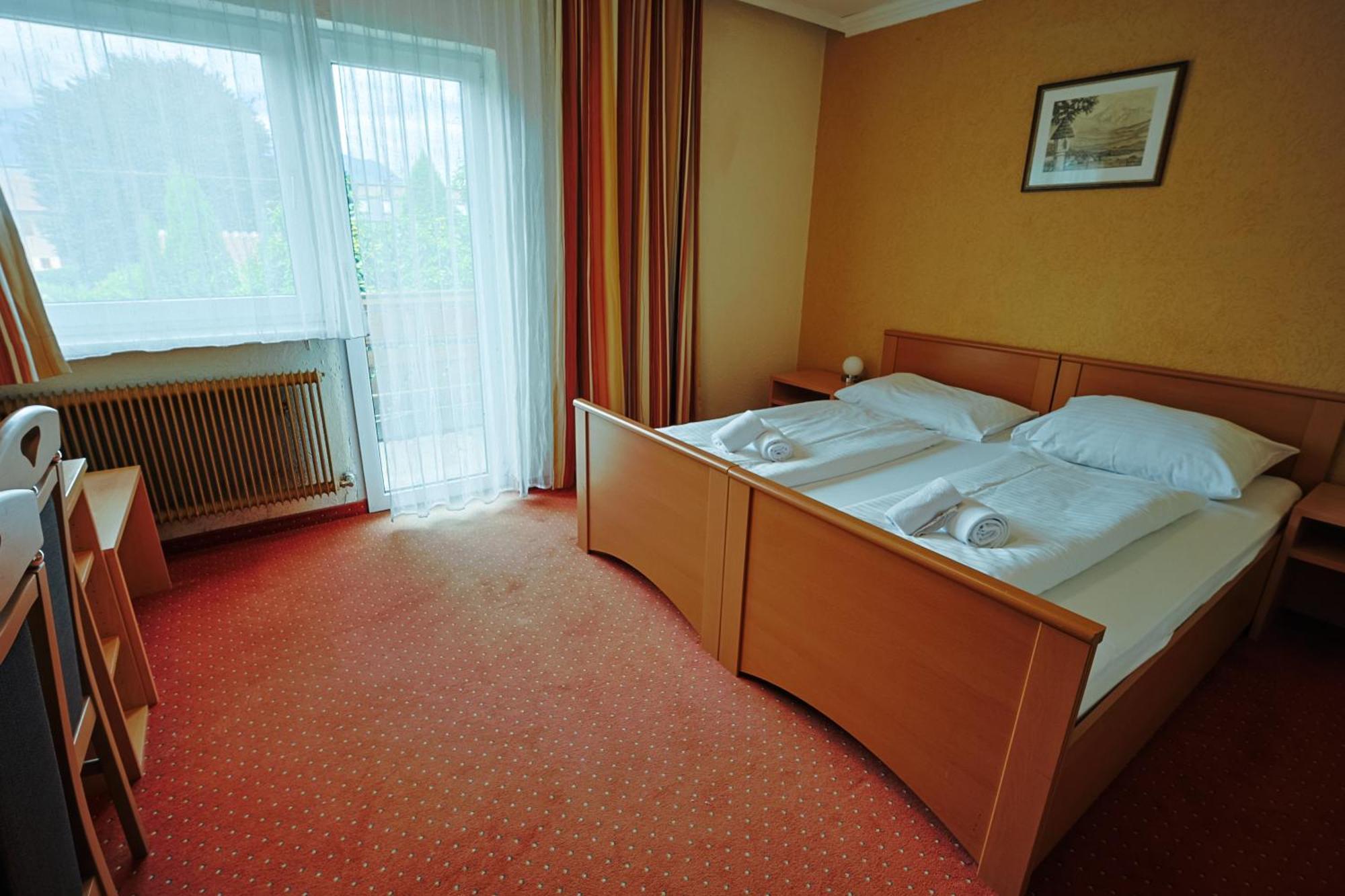 Double or Twin Room Comfort