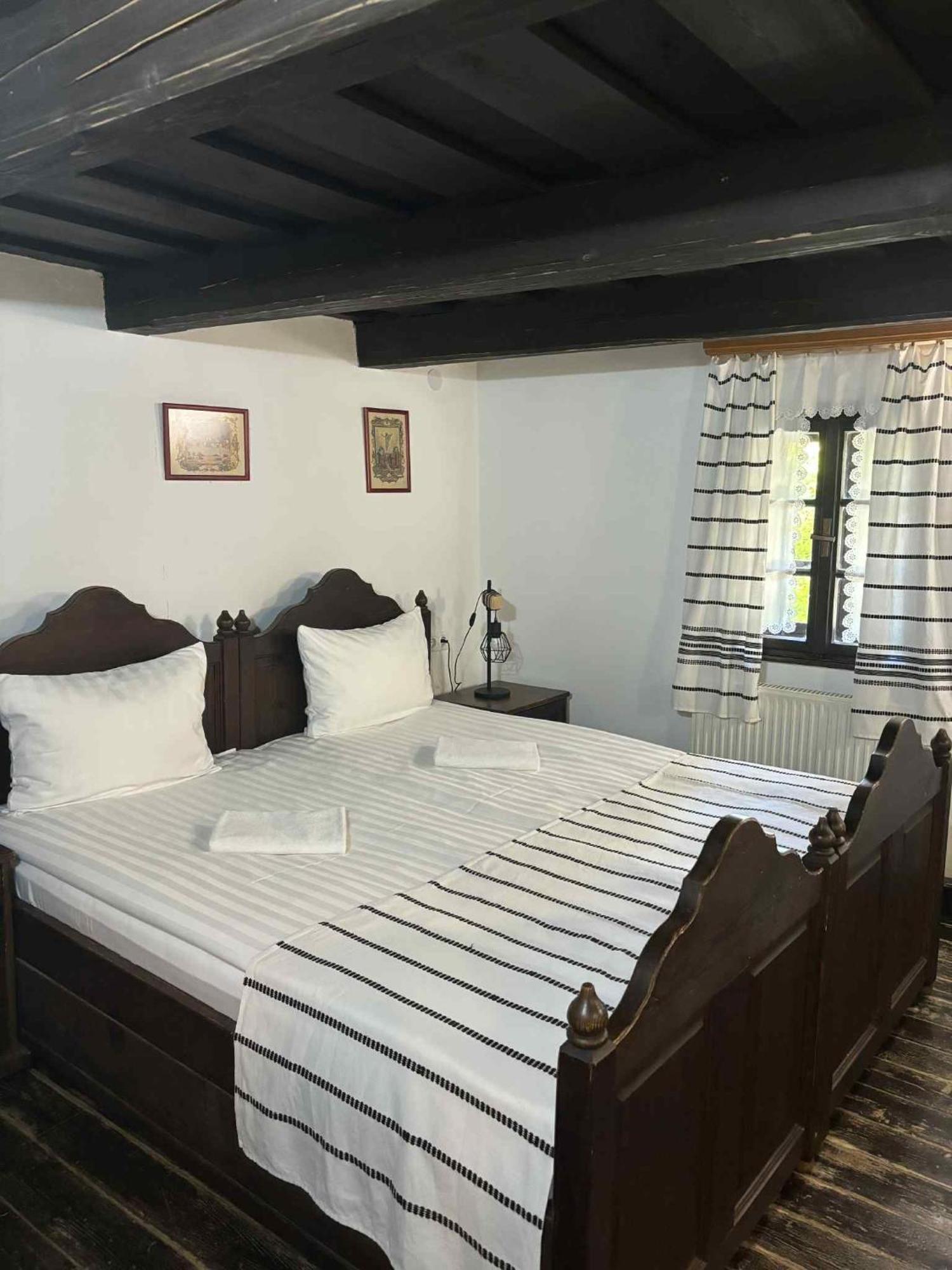 One-Bedroom Holiday Home