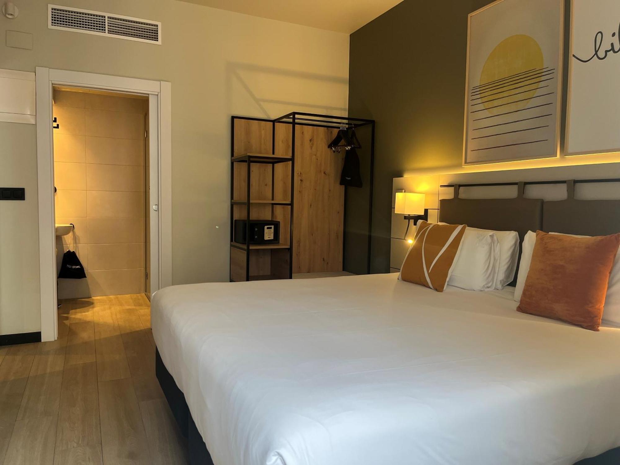 One-Bedroom Suite