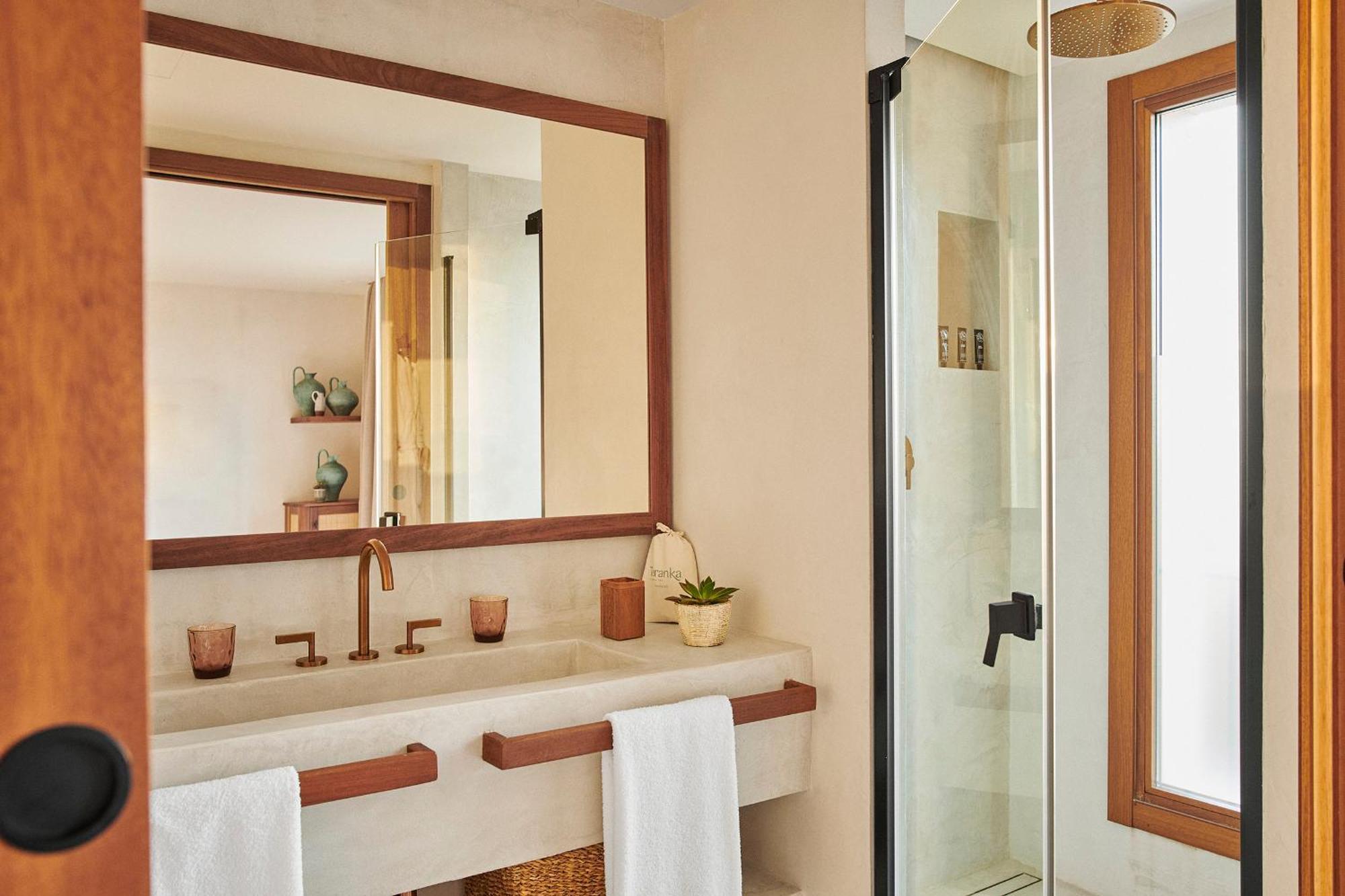 Deluxe Junior Suite